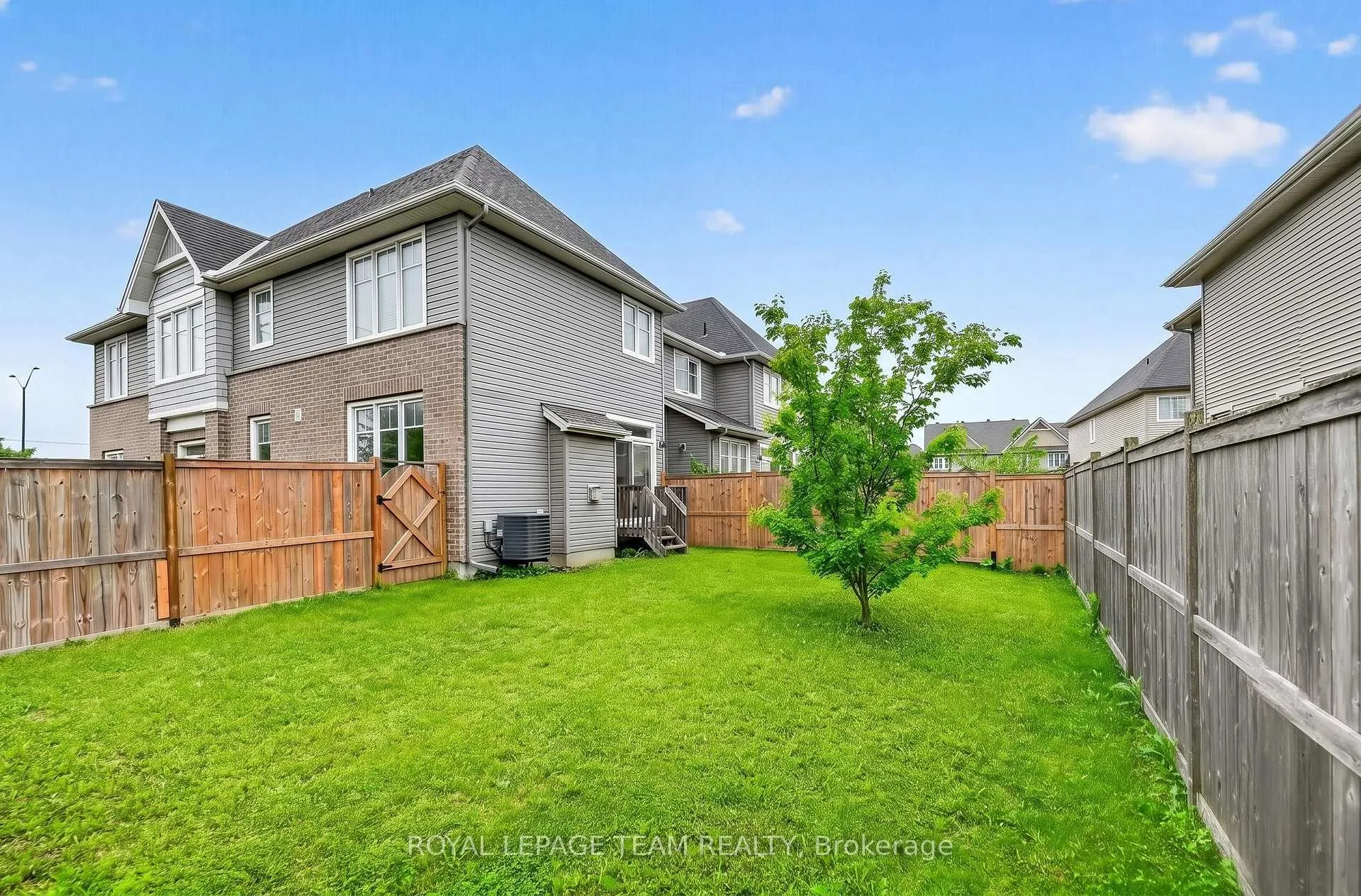 Photo 41 of 138 Eric Maloney Way, Ottawa, Blossom Park/Kemp Park/Findlay Creek — HOMEH