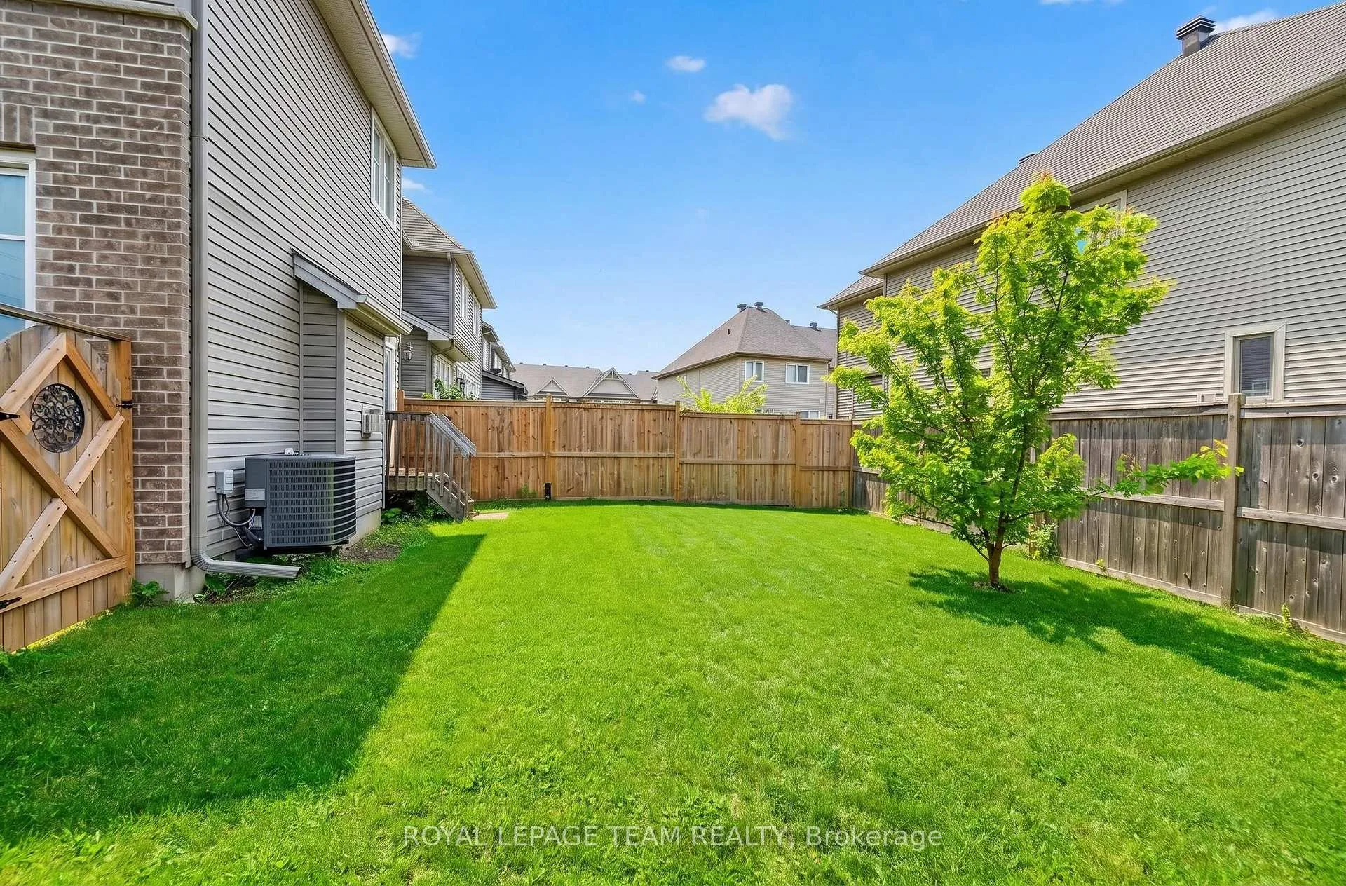 Photo 44 of 138 Eric Maloney Way, Ottawa, Blossom Park/Kemp Park/Findlay Creek — HOMEH