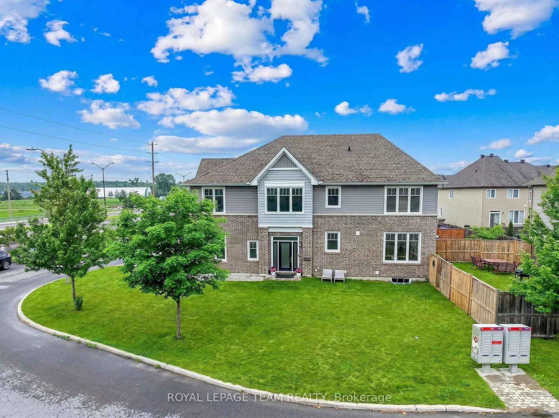Photo 46 of 138 Eric Maloney Way, Ottawa, Blossom Park/Kemp Park/Findlay Creek — HOMEH