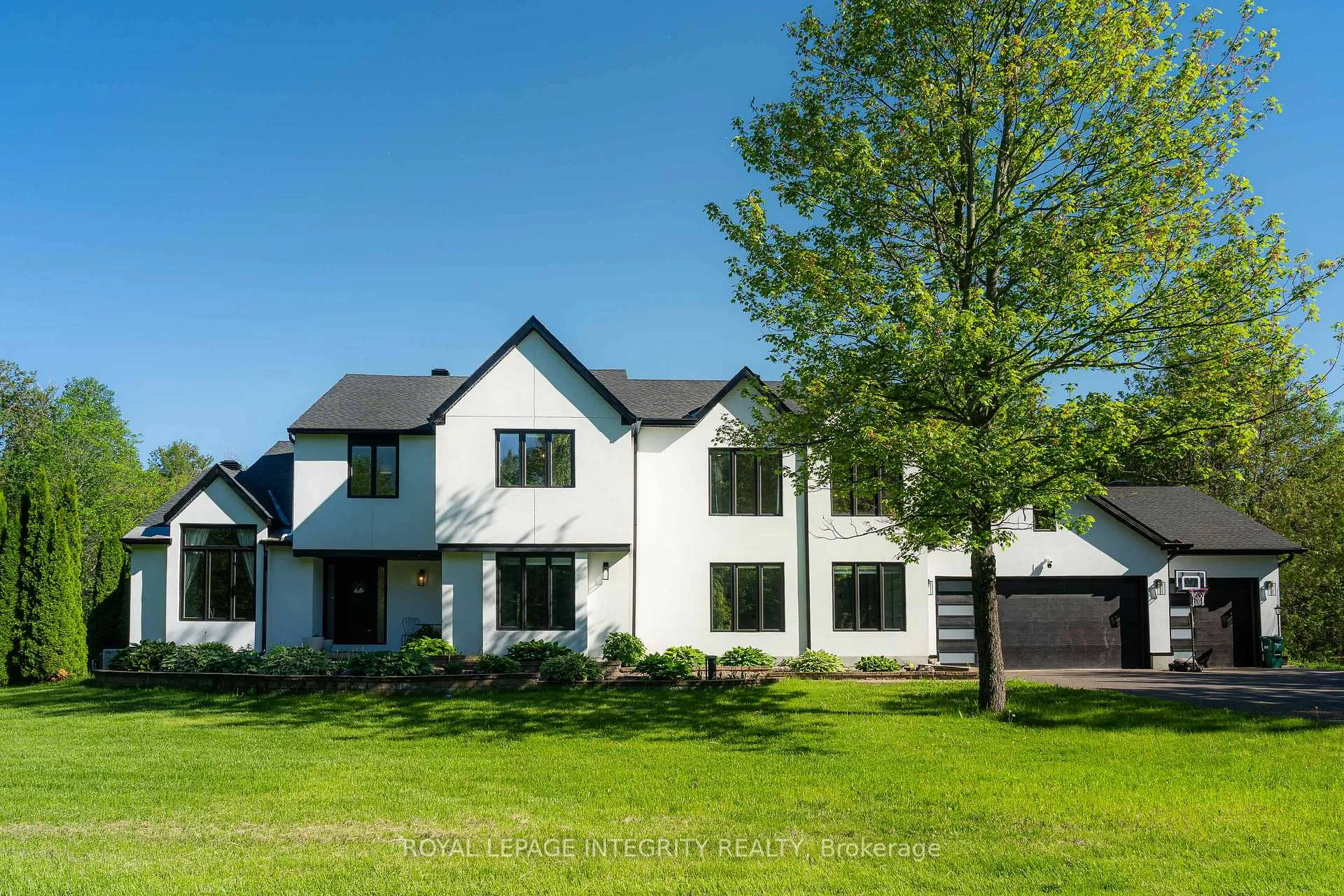 Photo 2 of 1218 Rideau Bend Crescent, Ottawa, Manotick East to Manotick Station — HOMEH