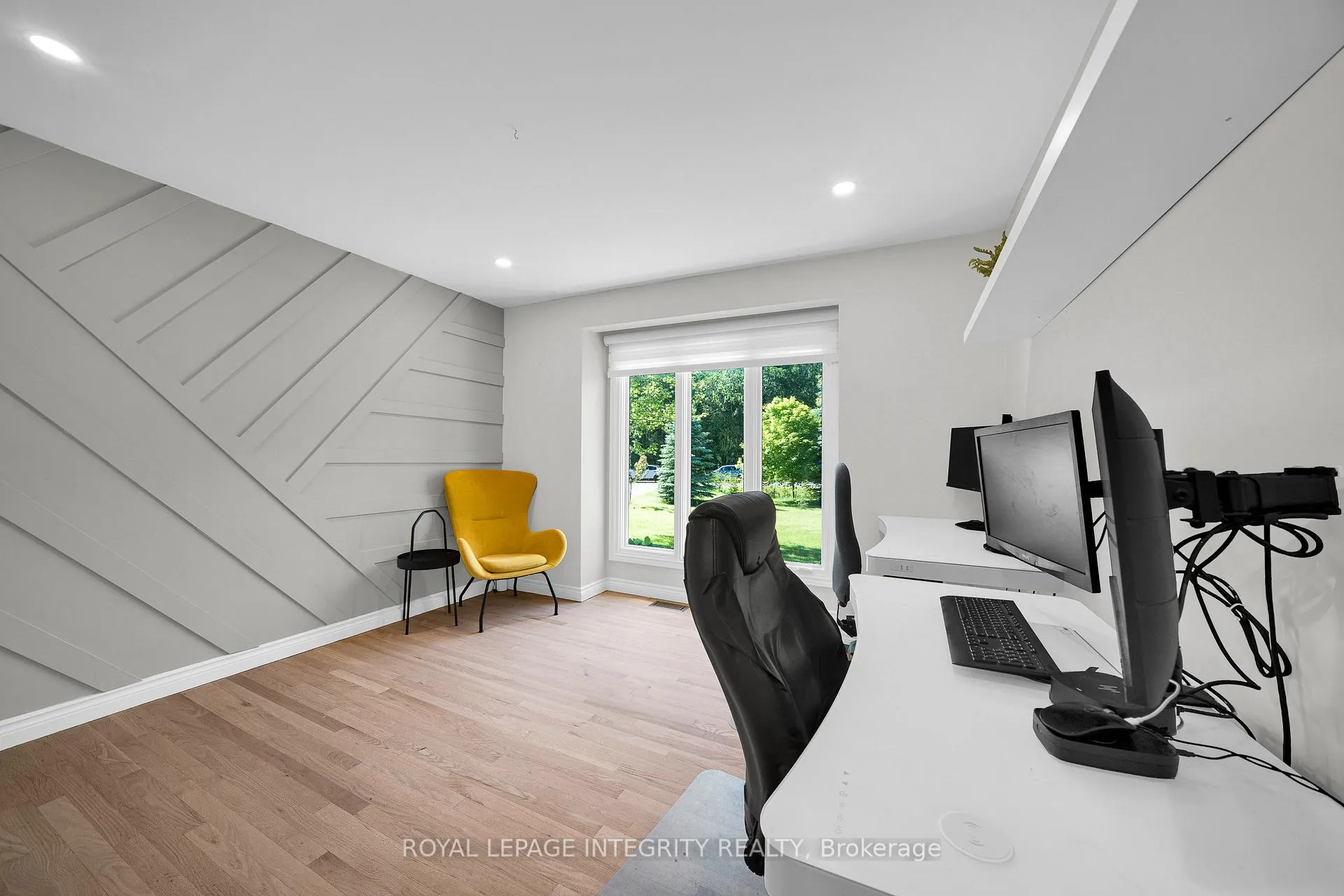 Photo 10 of 1218 Rideau Bend Crescent, Ottawa, Manotick East to Manotick Station — HOMEH