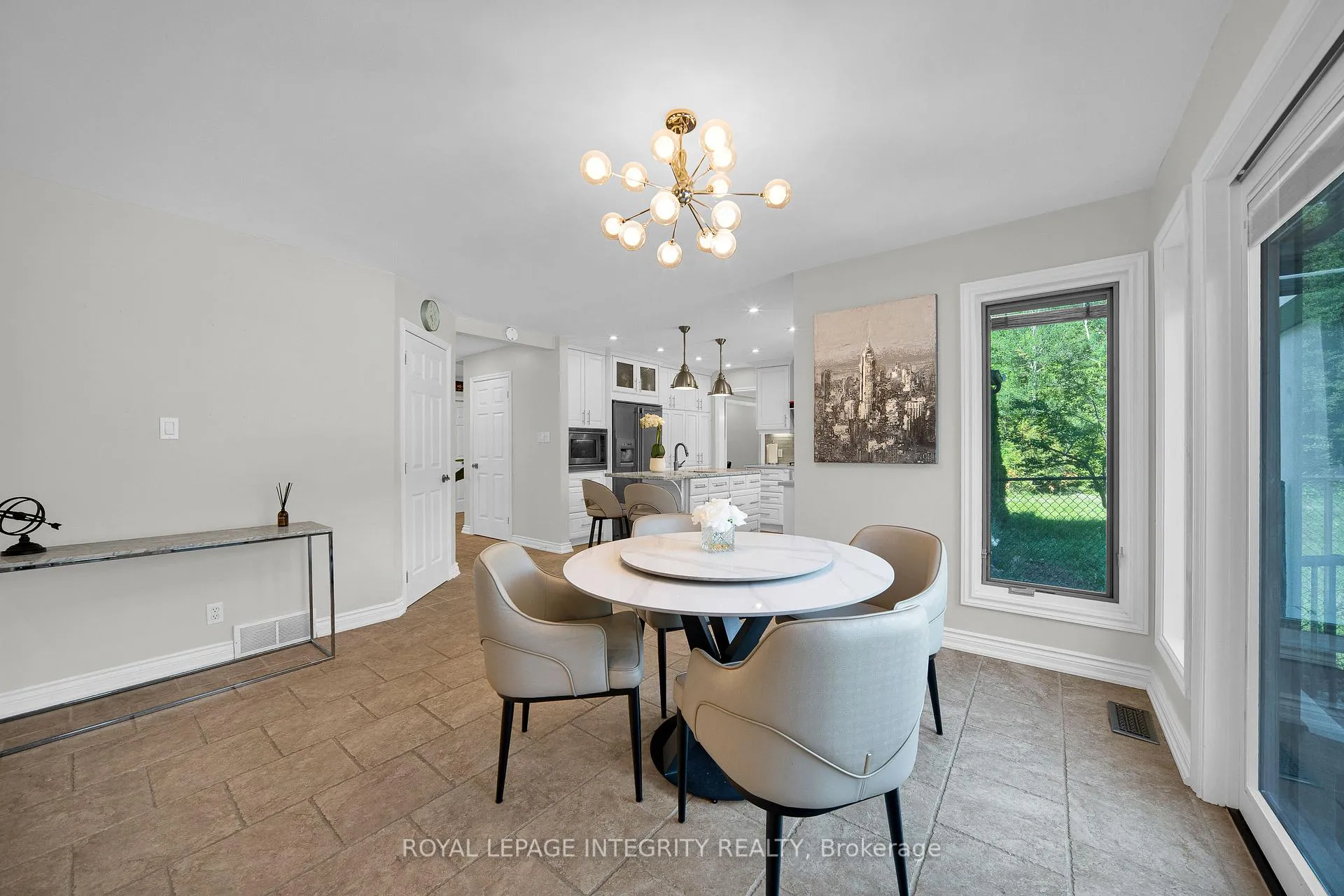 Photo 19 of 1218 Rideau Bend Crescent, Ottawa, Manotick East to Manotick Station — HOMEH