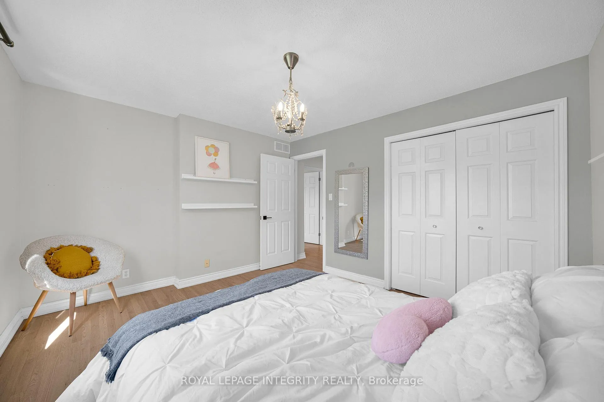 Photo 27 of 1218 Rideau Bend Crescent, Ottawa, Manotick East to Manotick Station — HOMEH