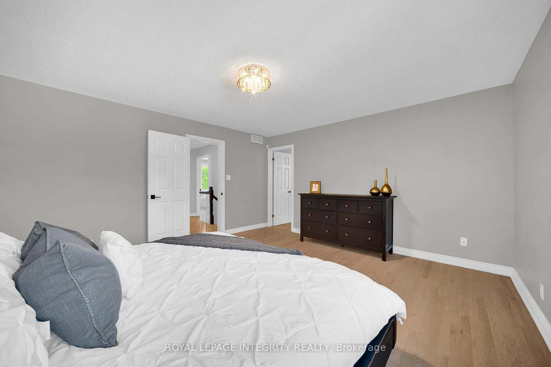 Photo 31 of 1218 Rideau Bend Crescent, Ottawa, Manotick East to Manotick Station — HOMEH