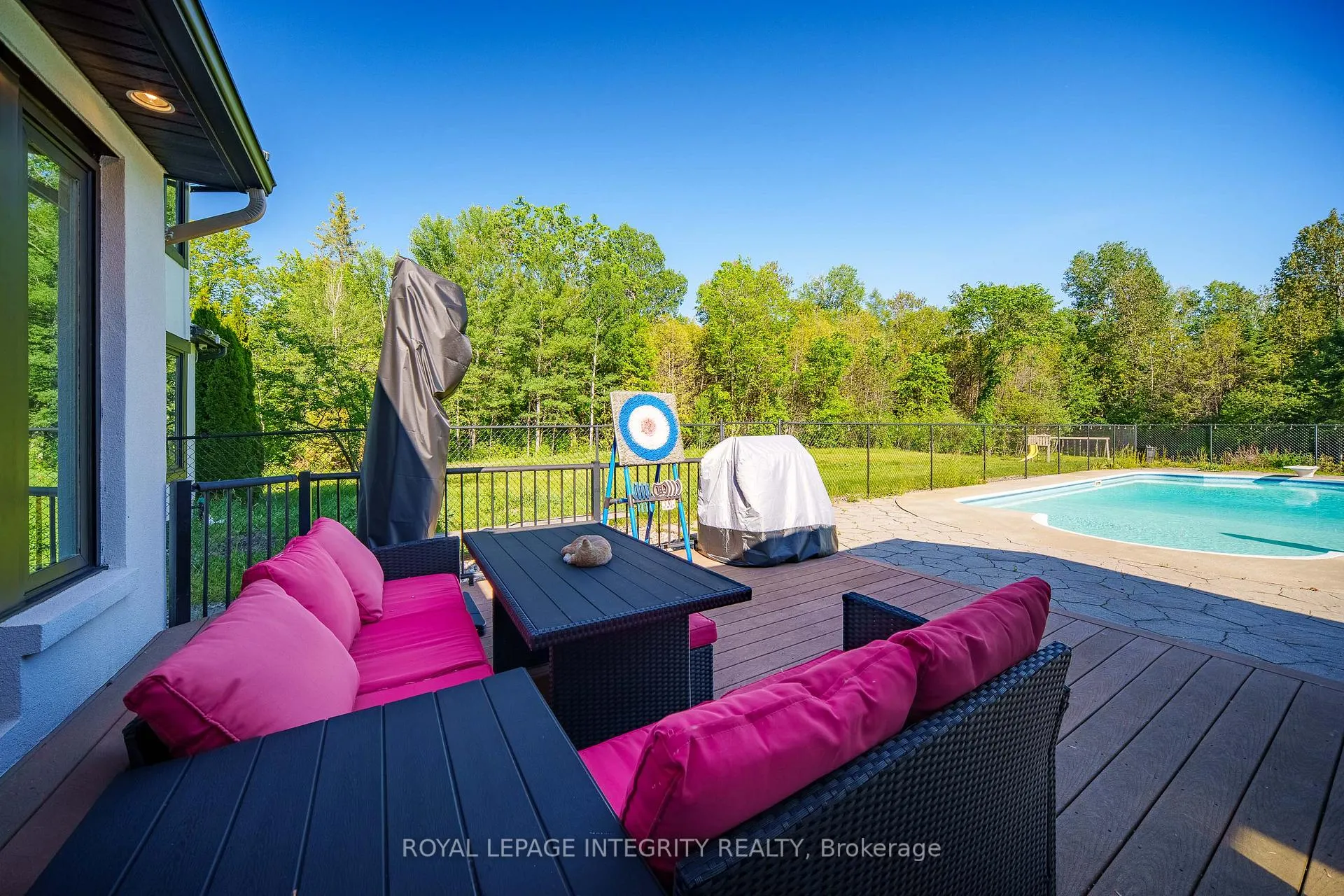 Photo 48 of 1218 Rideau Bend Crescent, Ottawa, Manotick East to Manotick Station — HOMEH