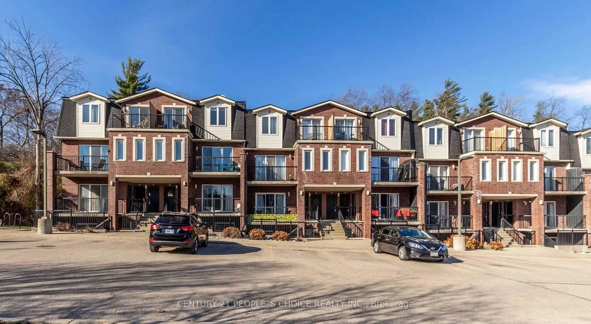 Photo 1 of Unit 2D, 45 cedar hill Crescent, Kitchener, King East — HOMEH
