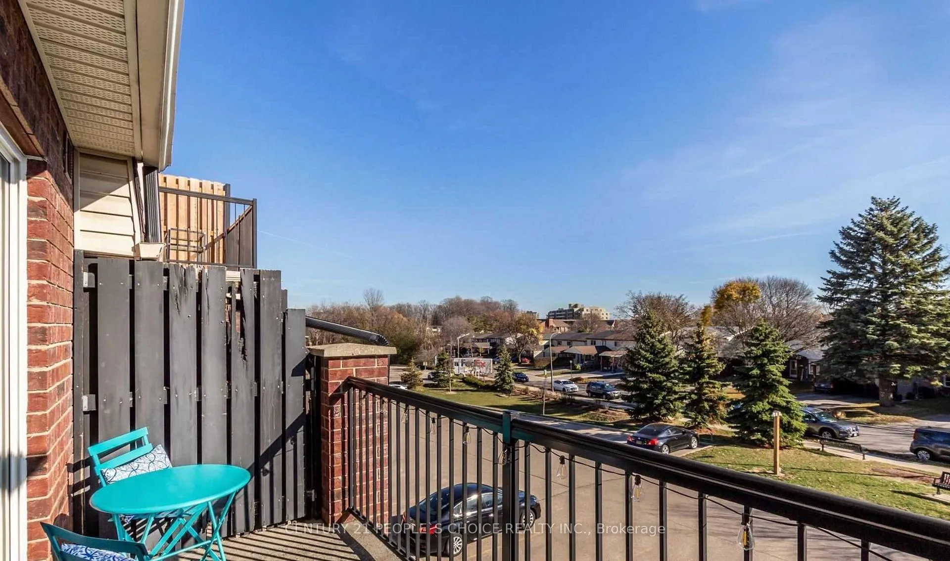 Photo 8 of Unit 2D, 45 cedar hill Crescent, Kitchener, King East — HOMEH