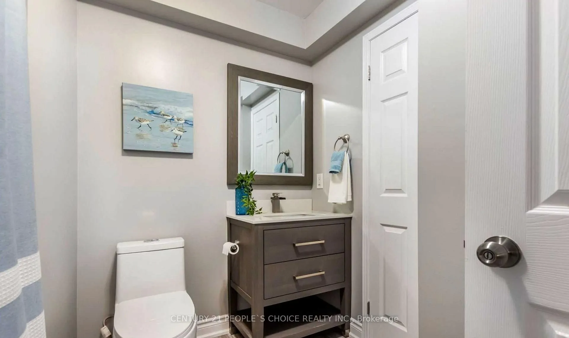 Photo 15 of Unit 2D, 45 cedar hill Crescent, Kitchener, King East — HOMEH