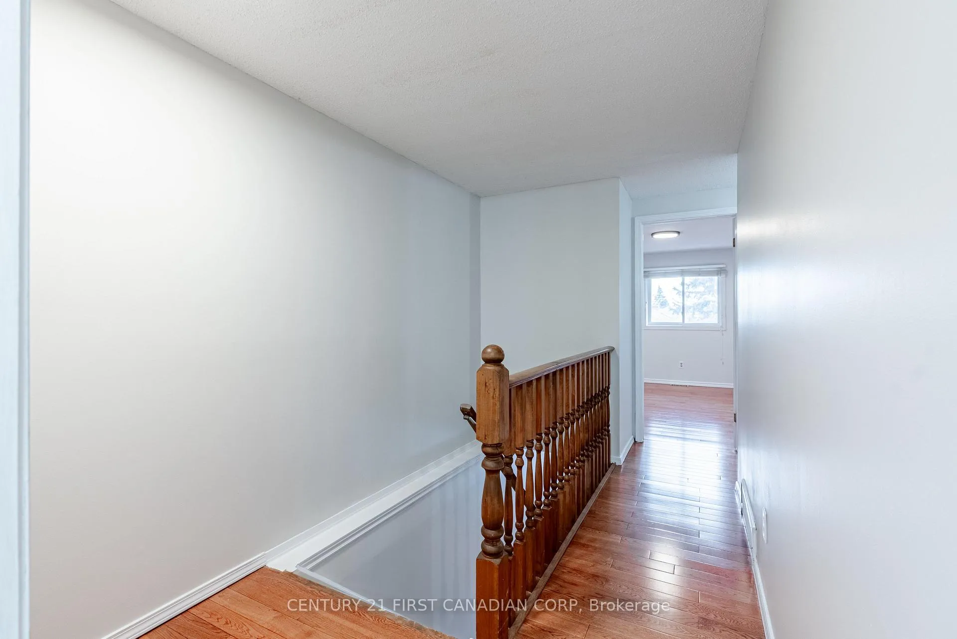 Photo 18 of Unit Unit 7, 160 Conway Drive, London, South X — HOMEH