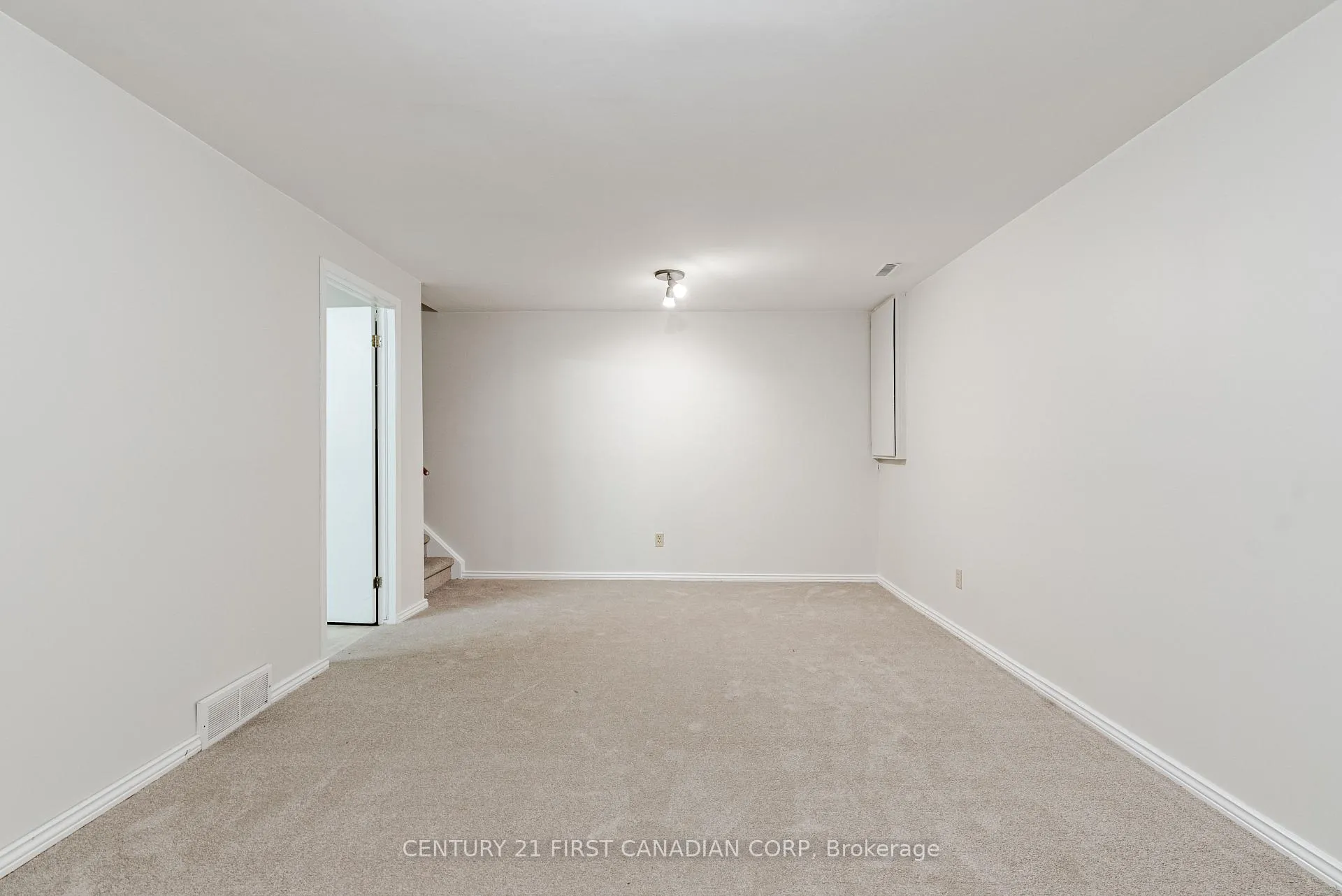 Photo 30 of Unit Unit 7, 160 Conway Drive, London, South X — HOMEH