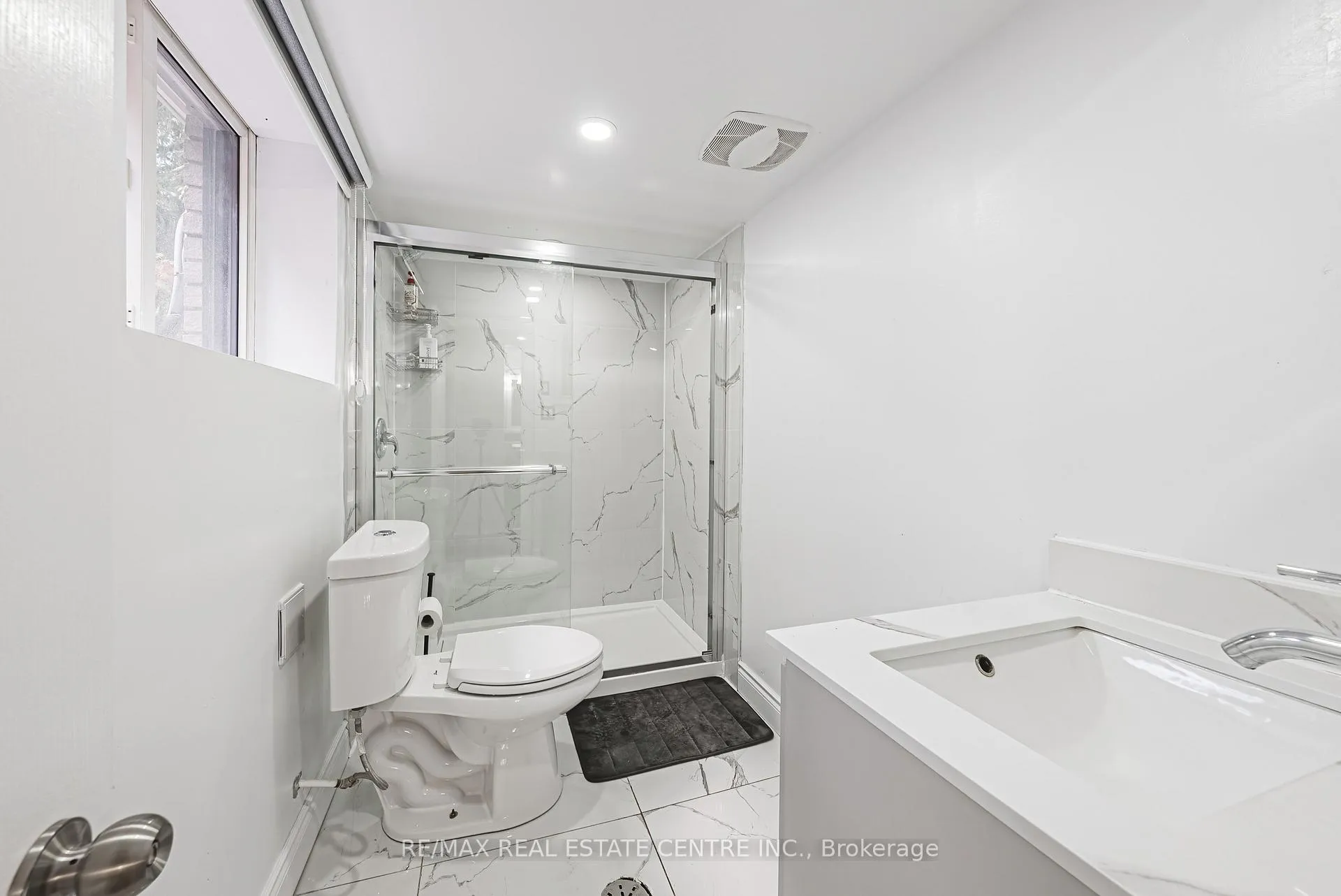 Photo 25 of 267 Erb Street E, Waterloo, Fairfield — HOMEH