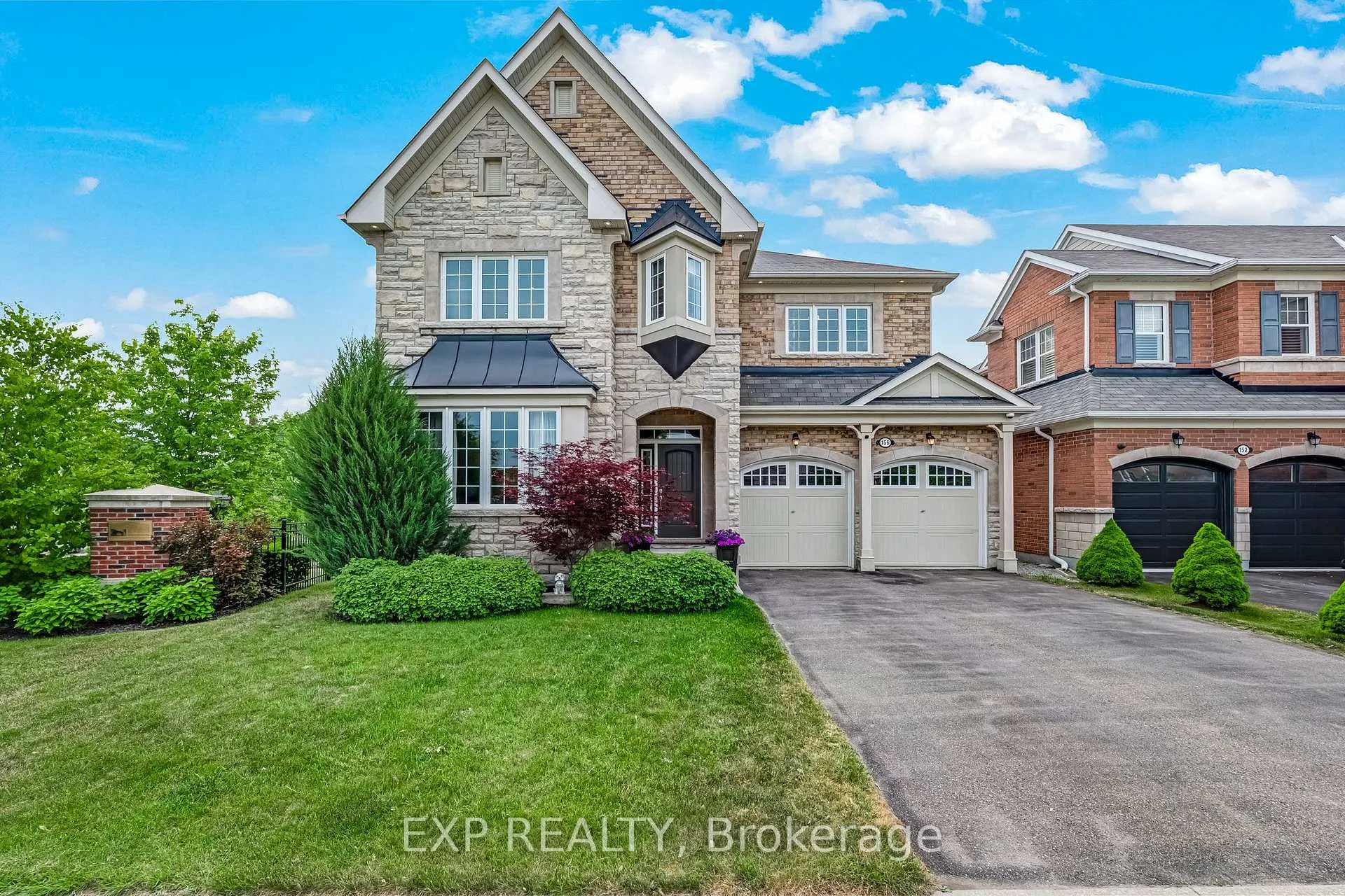 Photo 1 of 156 Degraaf Crescent, Aurora, Rural Aurora — HOMEH