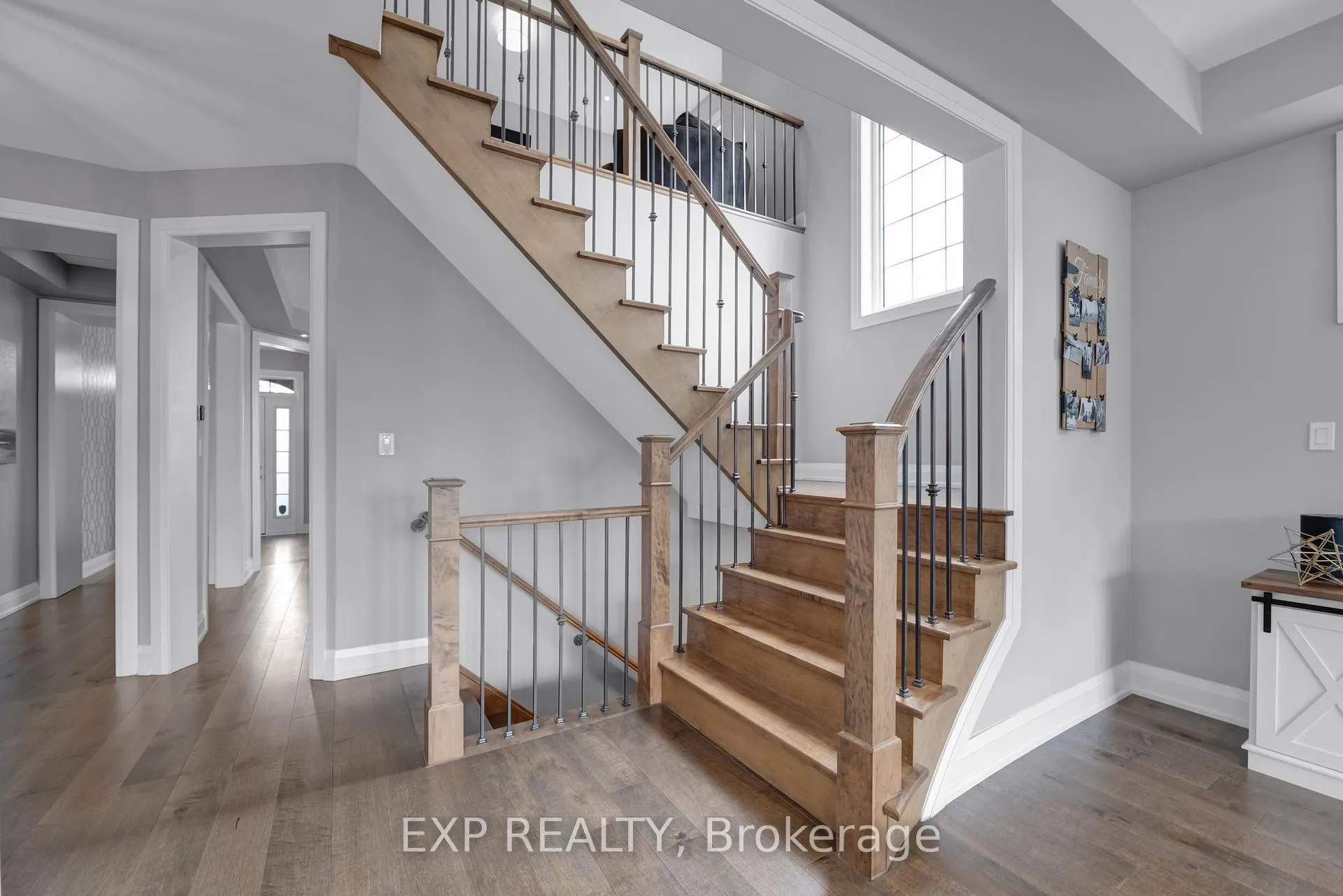 Photo 19 of 156 Degraaf Crescent, Aurora, Rural Aurora — HOMEH