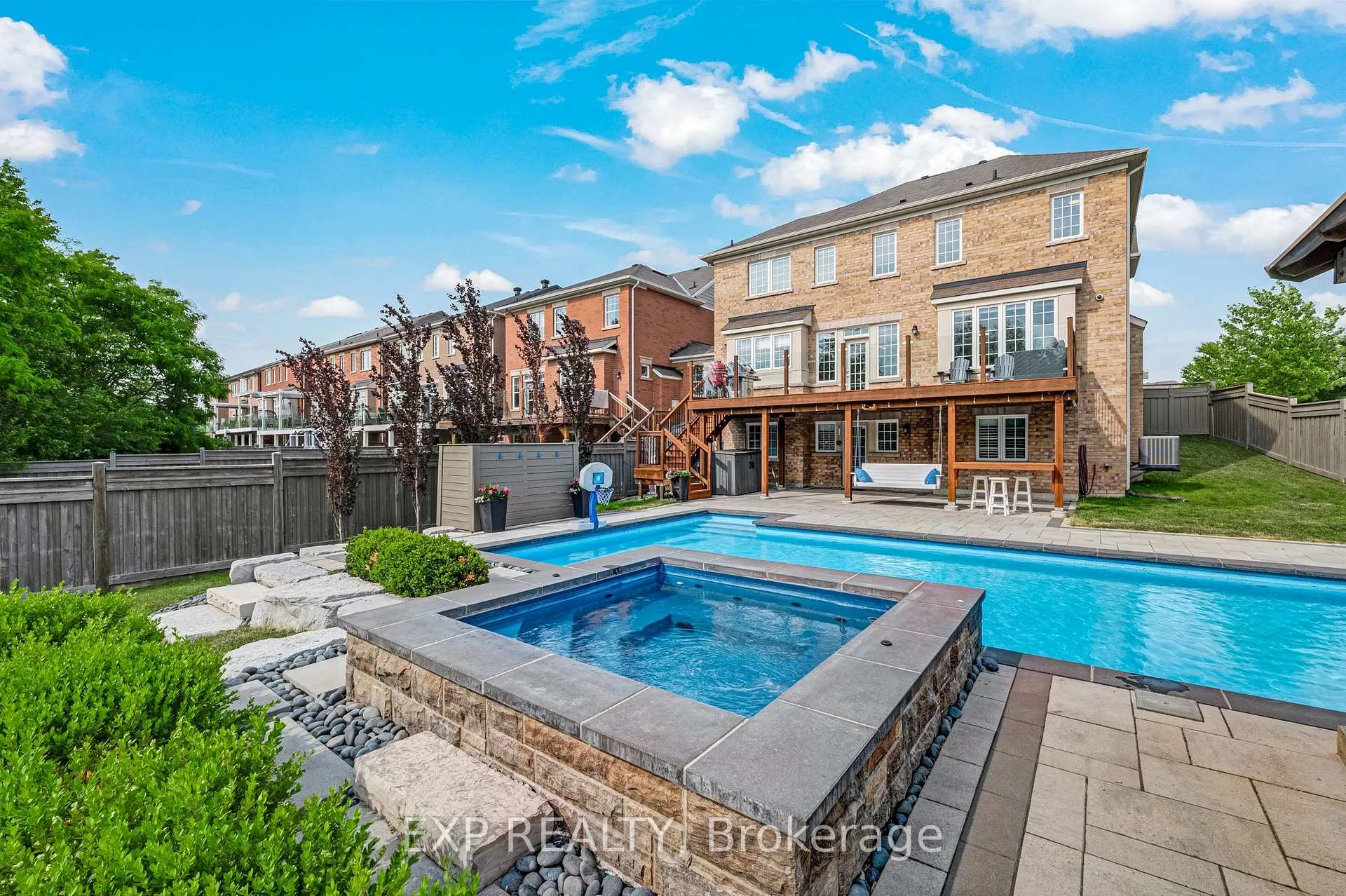 Photo 46 of 156 Degraaf Crescent, Aurora, Rural Aurora — HOMEH