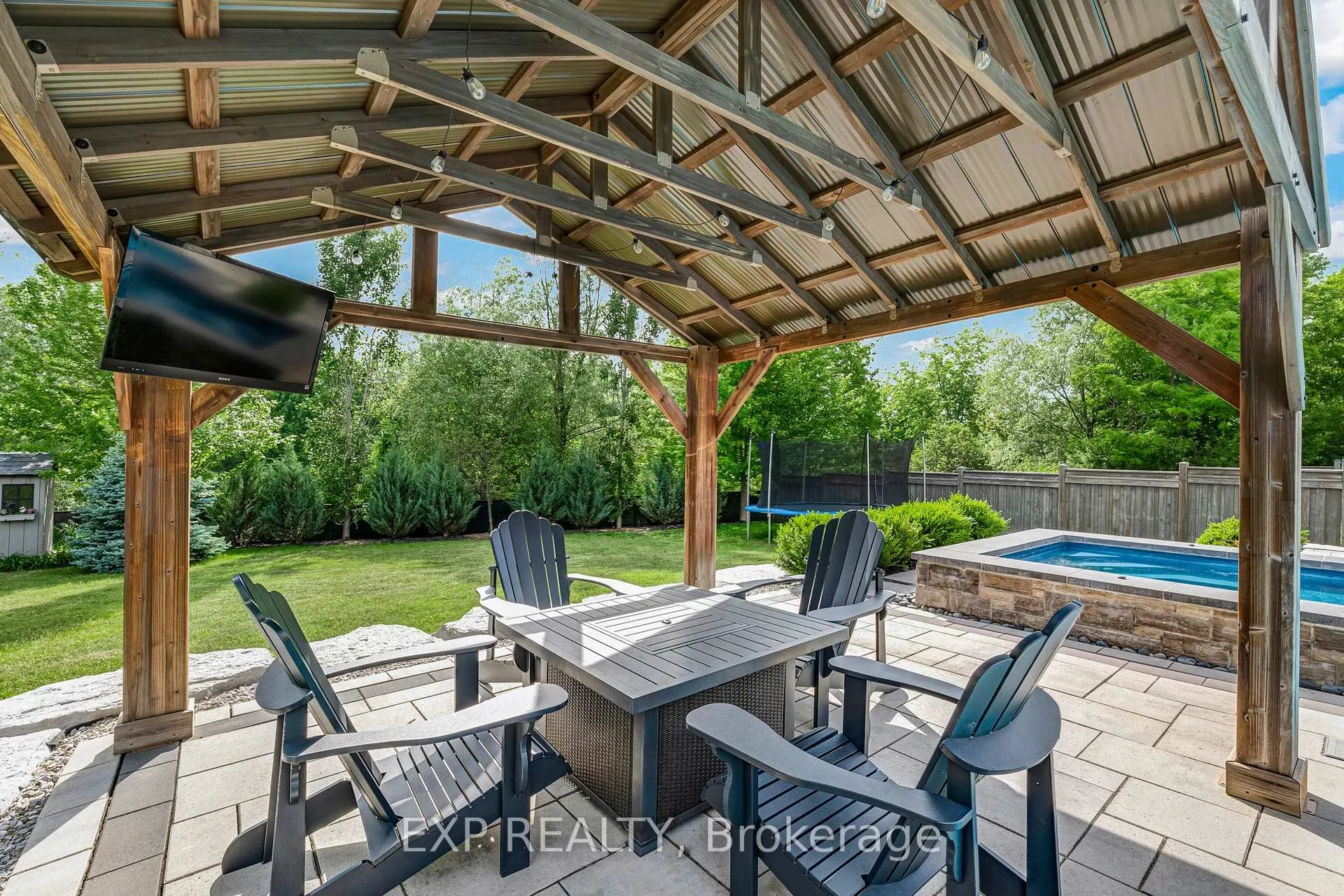 Photo 48 of 156 Degraaf Crescent, Aurora, Rural Aurora — HOMEH