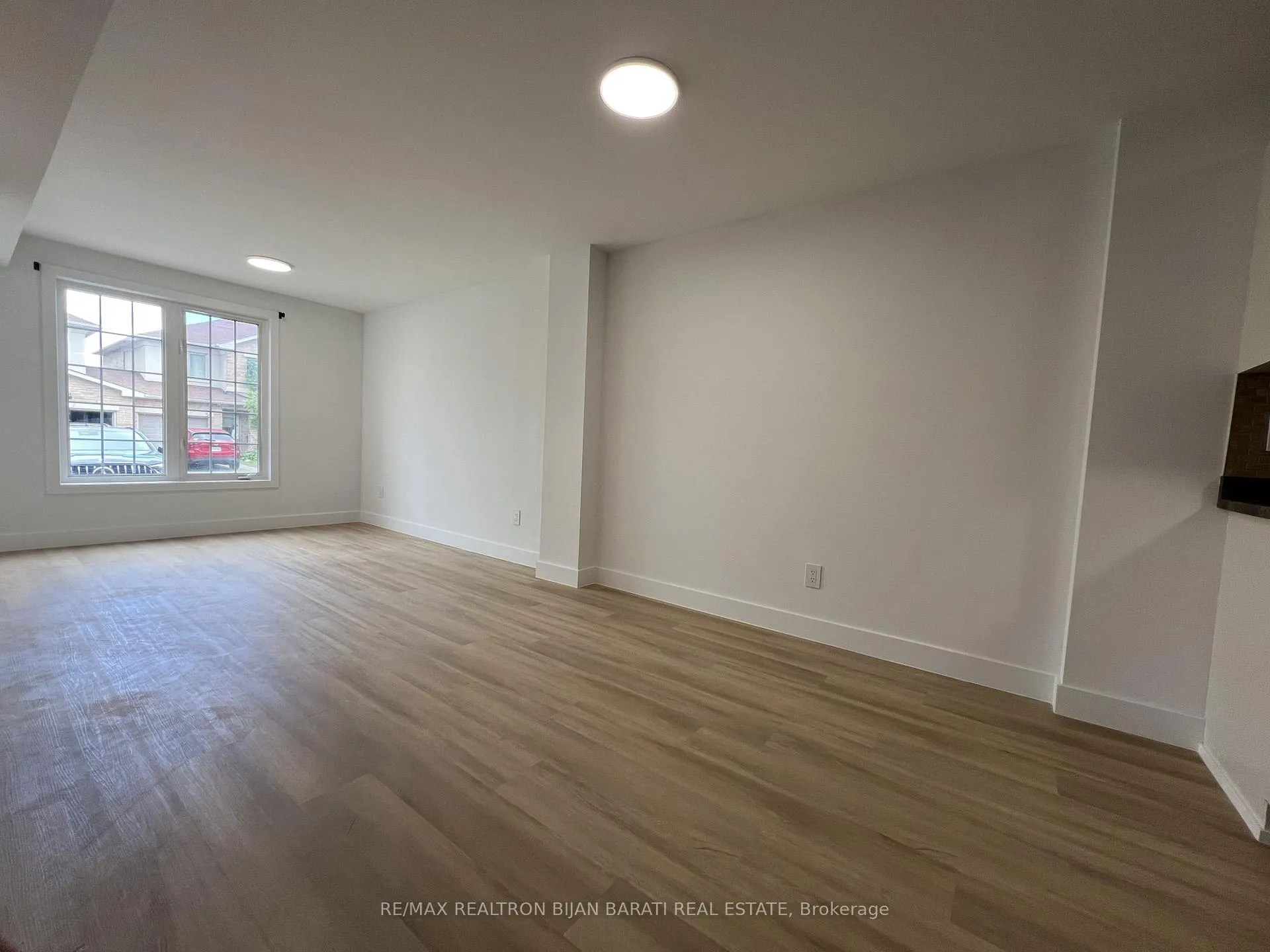 Photo 8 of Unit #33, 175 Stanley Street, Barrie, East Bayfield — HOMEH