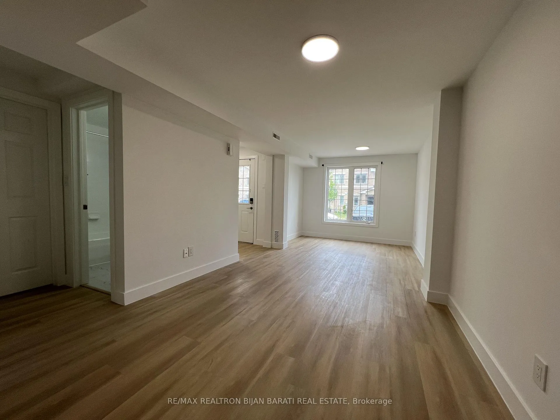 Photo 9 of Unit #33, 175 Stanley Street, Barrie, East Bayfield — HOMEH