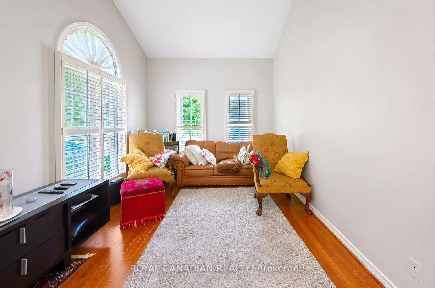 Photo 11 of 63 Heathcliffe Square, Brampton, Central Park — HOMEH
