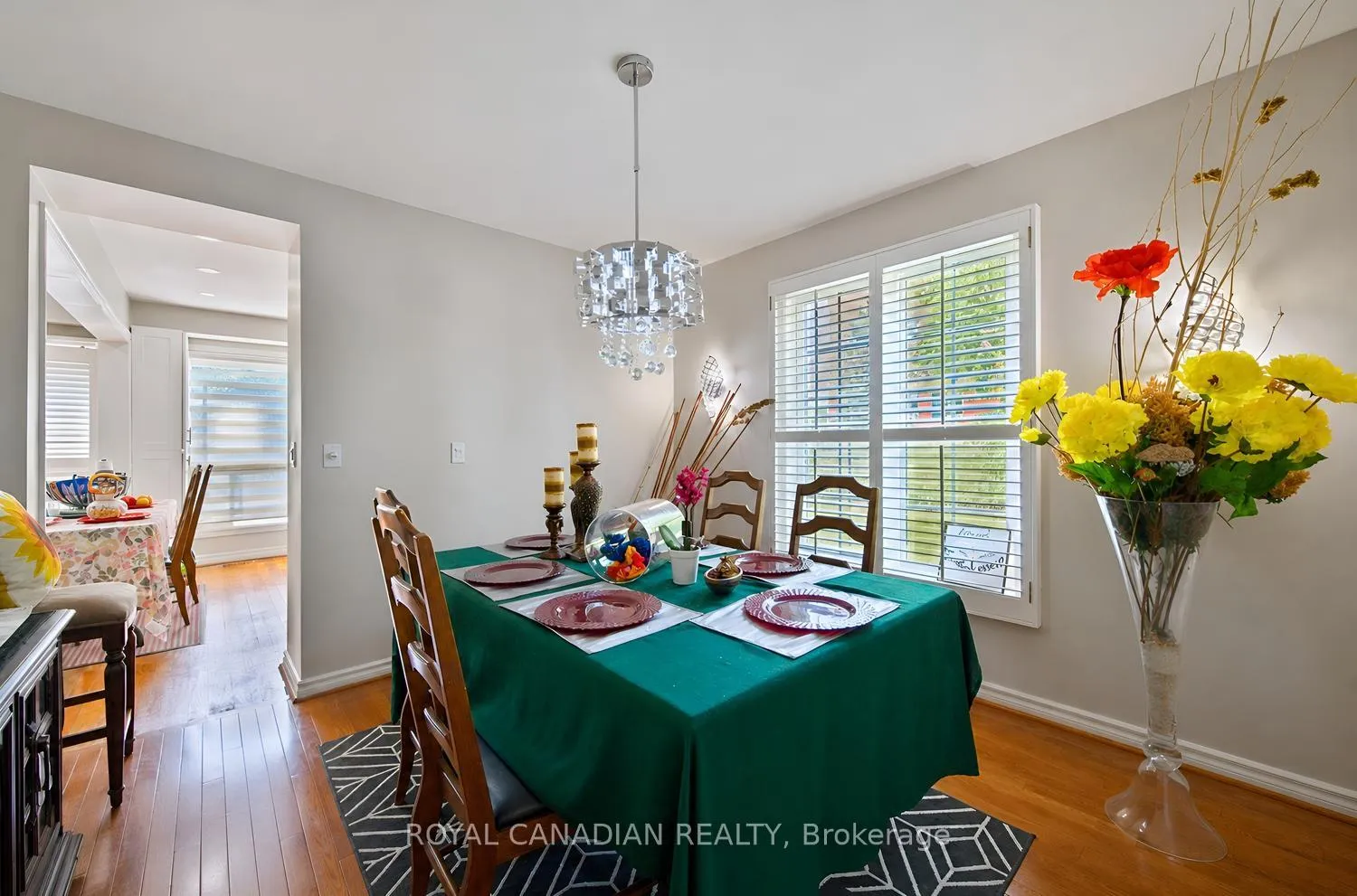 Photo 13 of 63 Heathcliffe Square, Brampton, Central Park — HOMEH