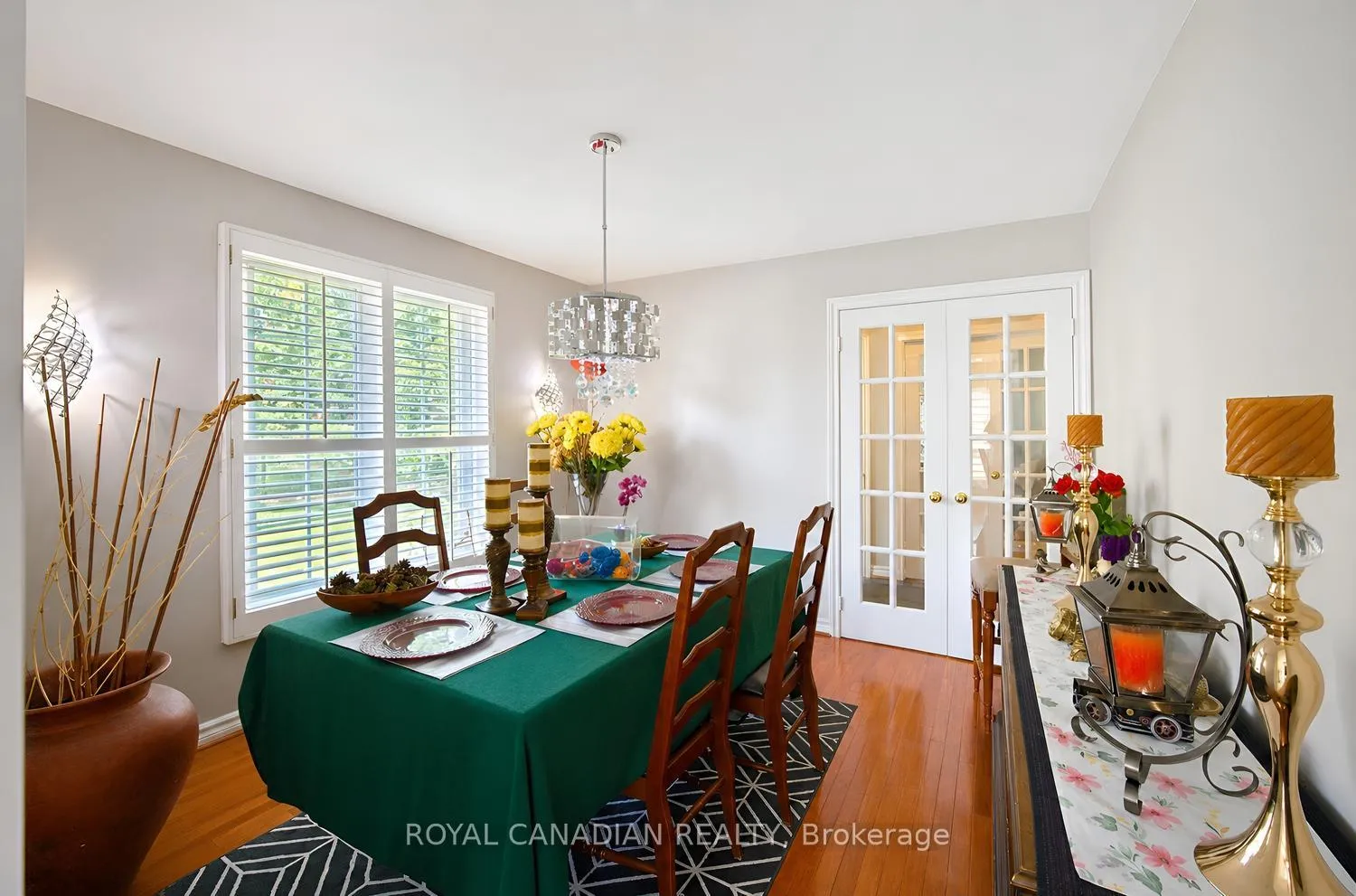 Photo 14 of 63 Heathcliffe Square, Brampton, Central Park — HOMEH