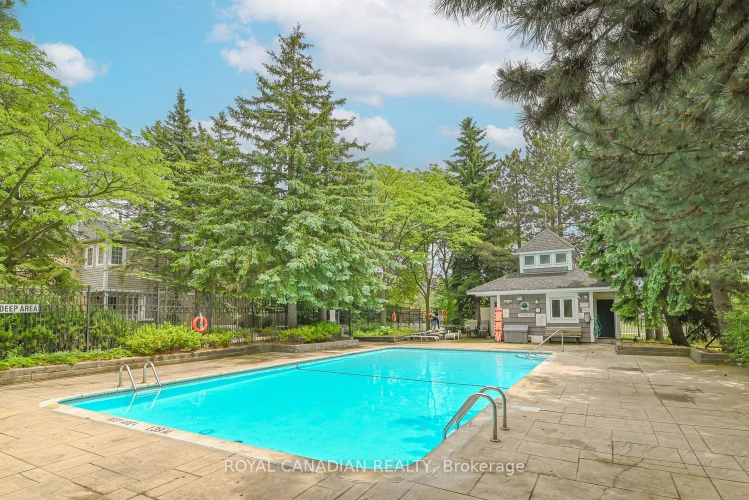 Photo 50 of 63 Heathcliffe Square, Brampton, Central Park — HOMEH