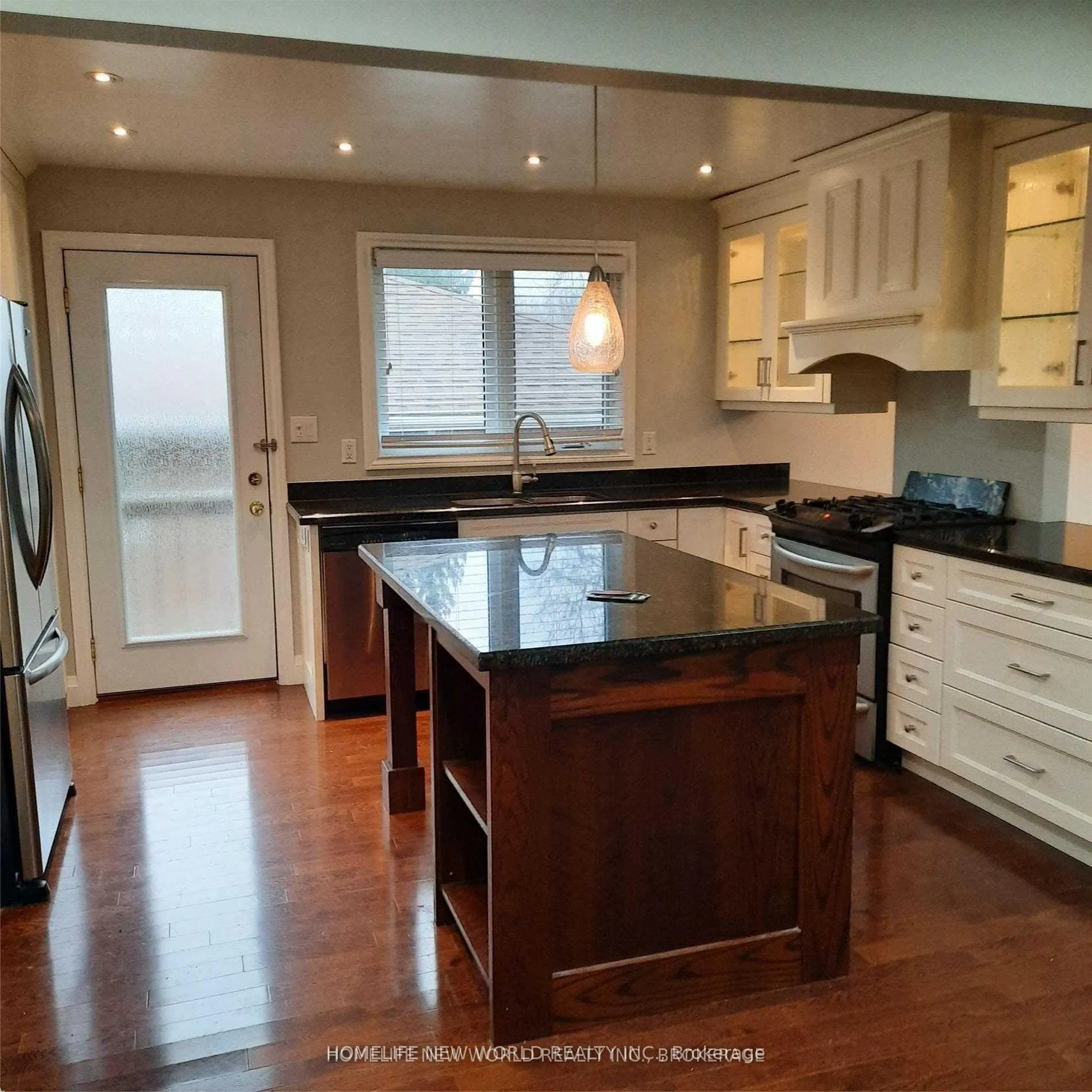 Photo 7 of Unit Main, 7 Southdale Drive, Markham, Bullock — HOMEH