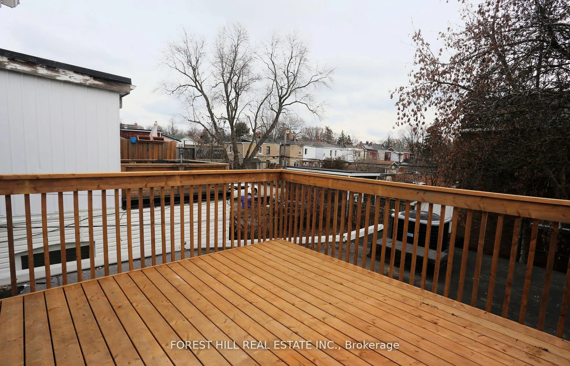 Photo 1 of 919 Kingston Road, Toronto, The Beaches — HOMEH