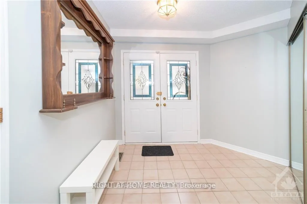 Photo 5 of 2982 Richmond Road, Ottawa, Fairfield Heights — HOMEH