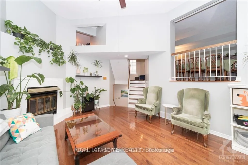 Photo 9 of 2982 Richmond Road, Ottawa, Fairfield Heights — HOMEH