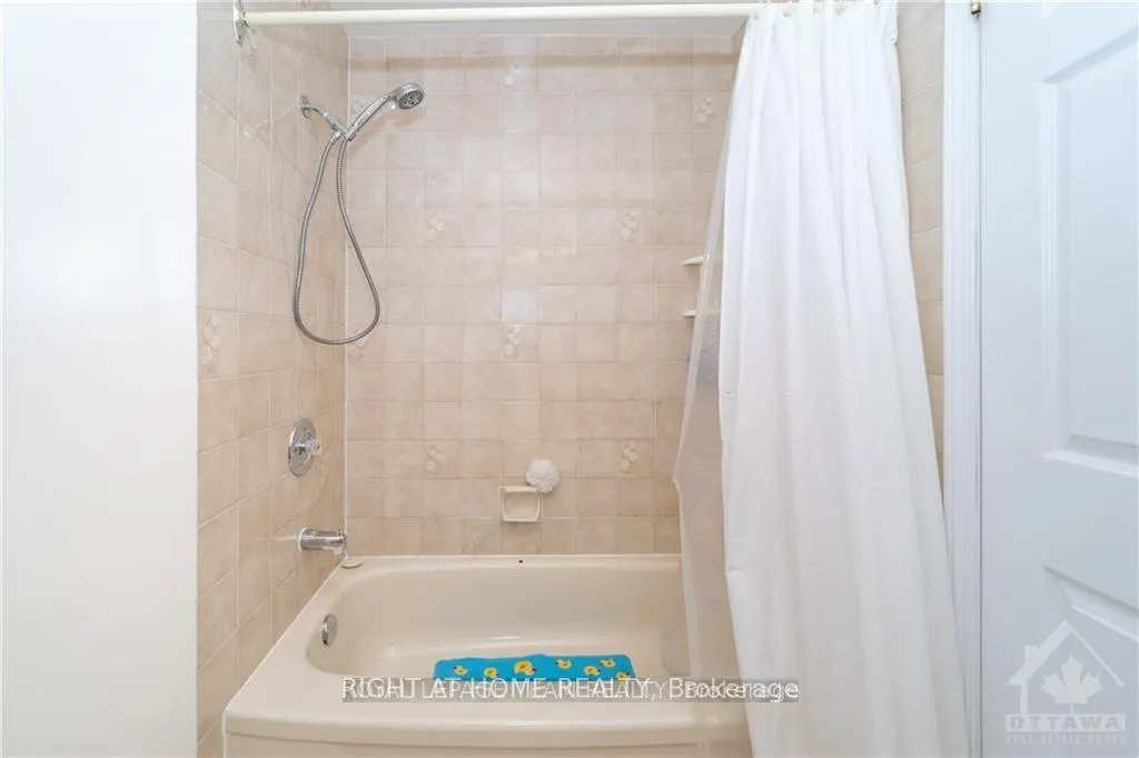 Photo 19 of 2982 Richmond Road, Ottawa, Fairfield Heights — HOMEH