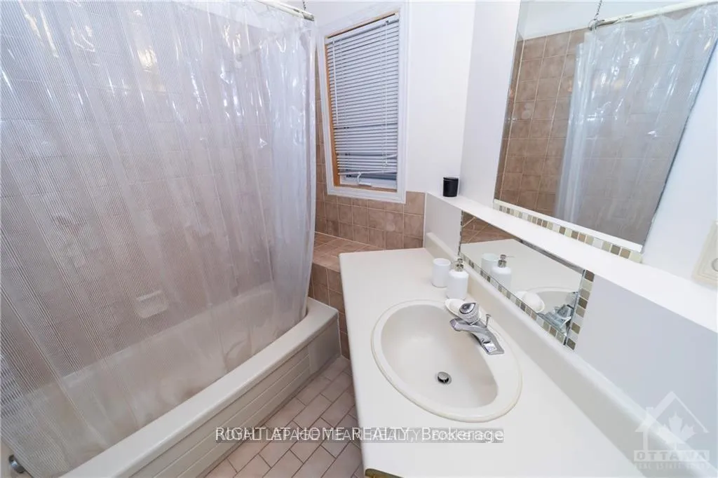 Photo 25 of 2982 Richmond Road, Ottawa, Fairfield Heights — HOMEH