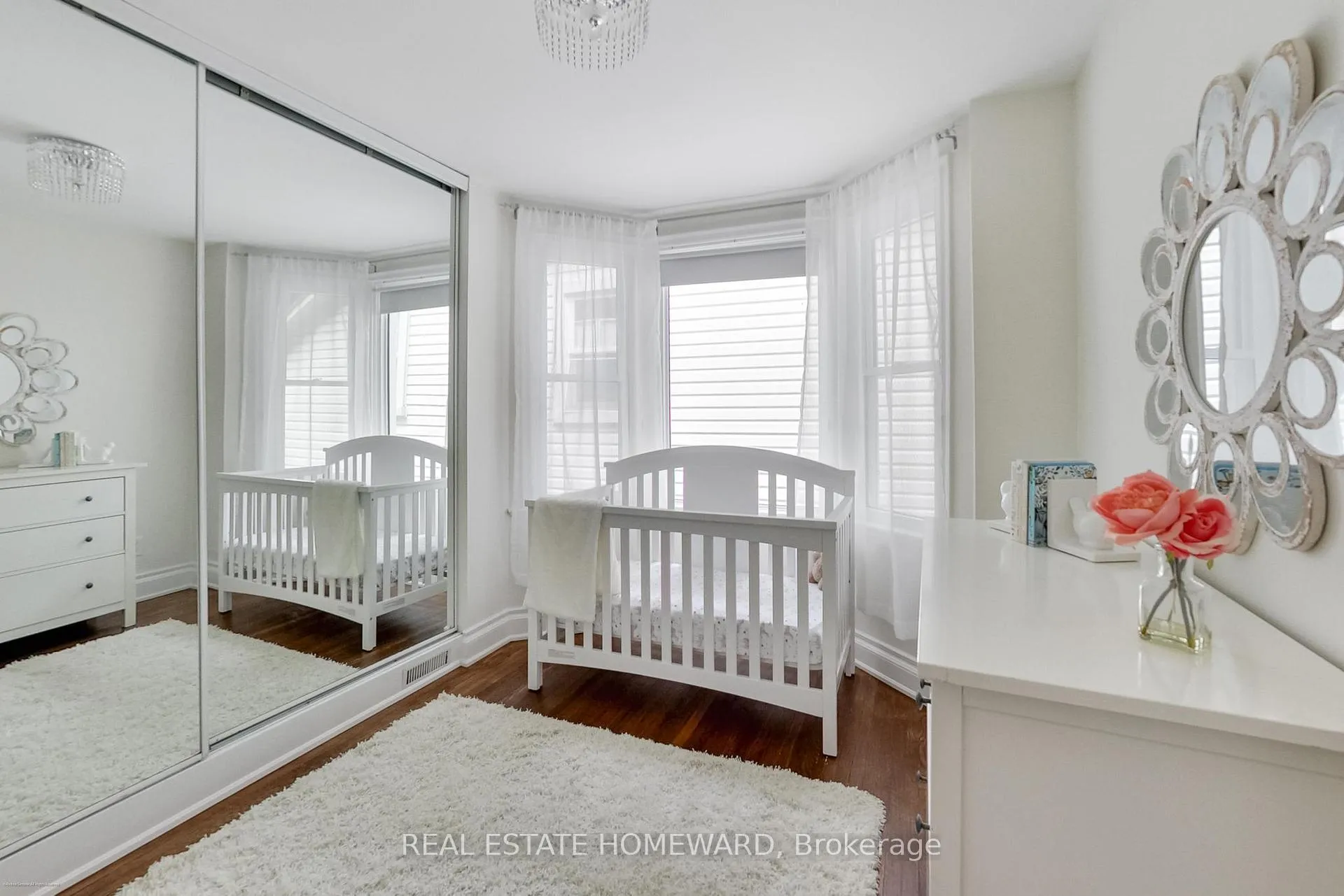 Photo 19 of 138 Lee Avenue, Toronto, The Beaches — HOMEH
