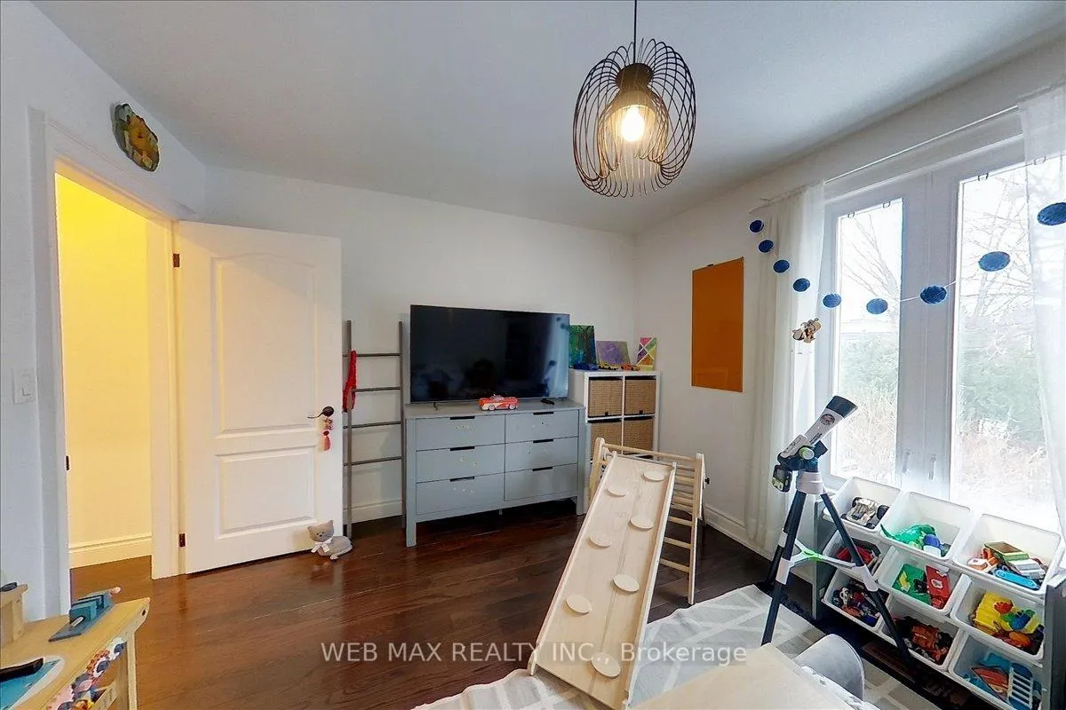 Photo 25 of 173 Milverton Boulevard, Toronto, Danforth — HOMEH