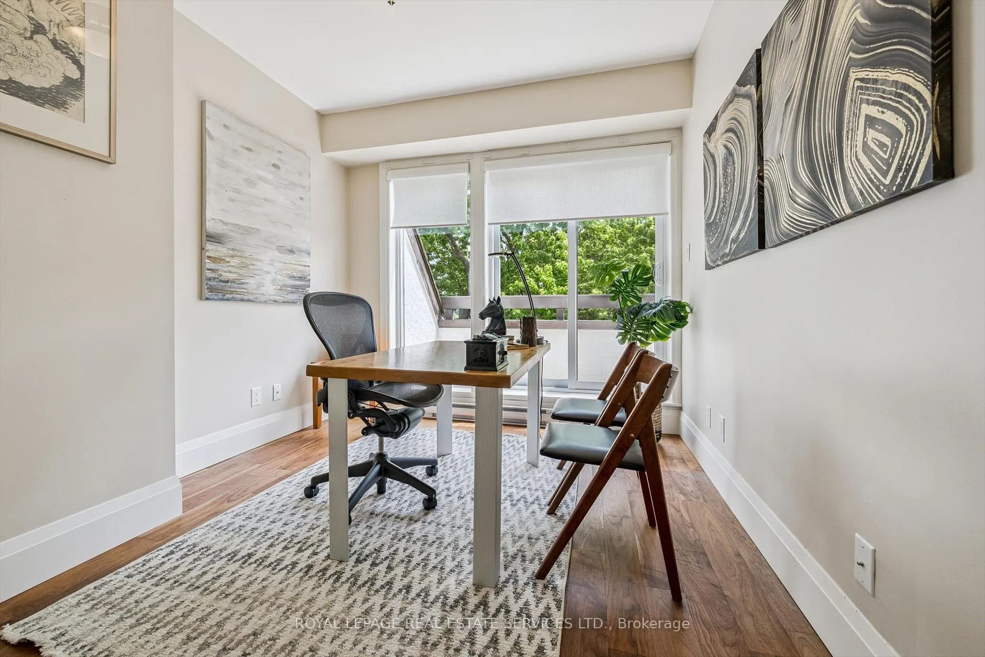 Photo 24 of Unit 305, 71 Old Mill Road, Etobicoke, Kingsway South — HOMEH