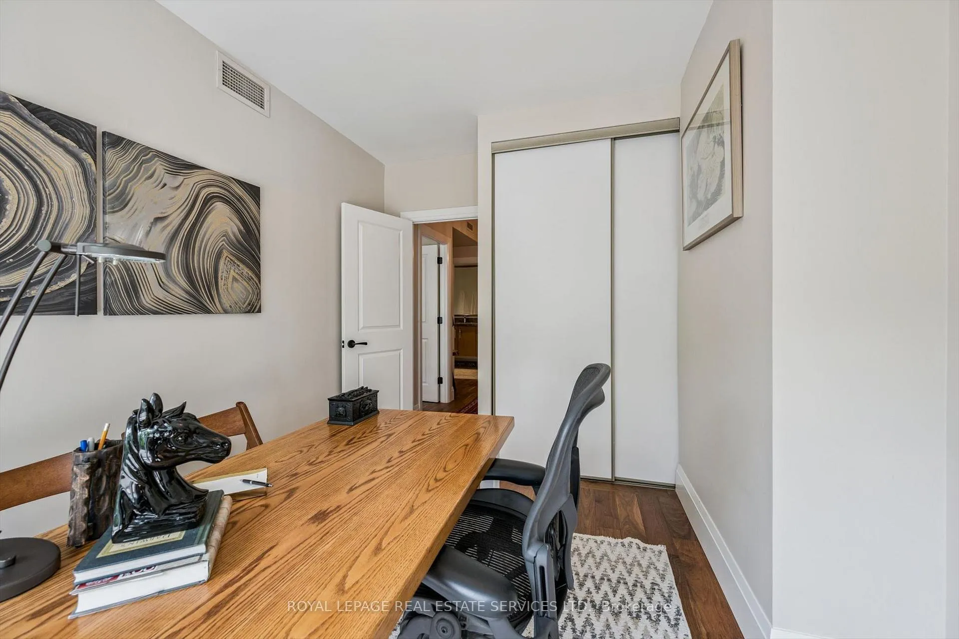 Photo 25 of Unit 305, 71 Old Mill Road, Etobicoke, Kingsway South — HOMEH