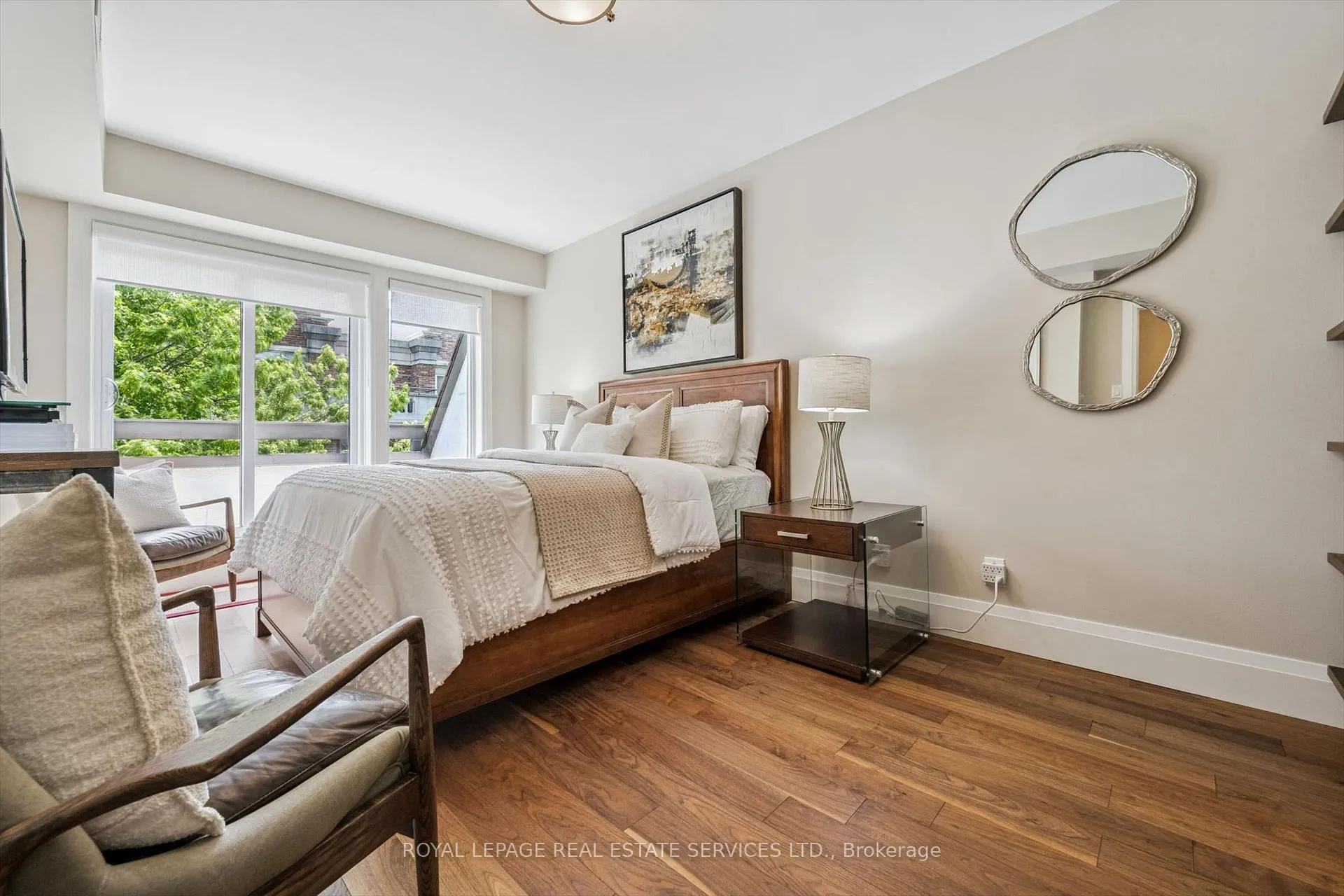 Photo 26 of Unit 305, 71 Old Mill Road, Etobicoke, Kingsway South — HOMEH