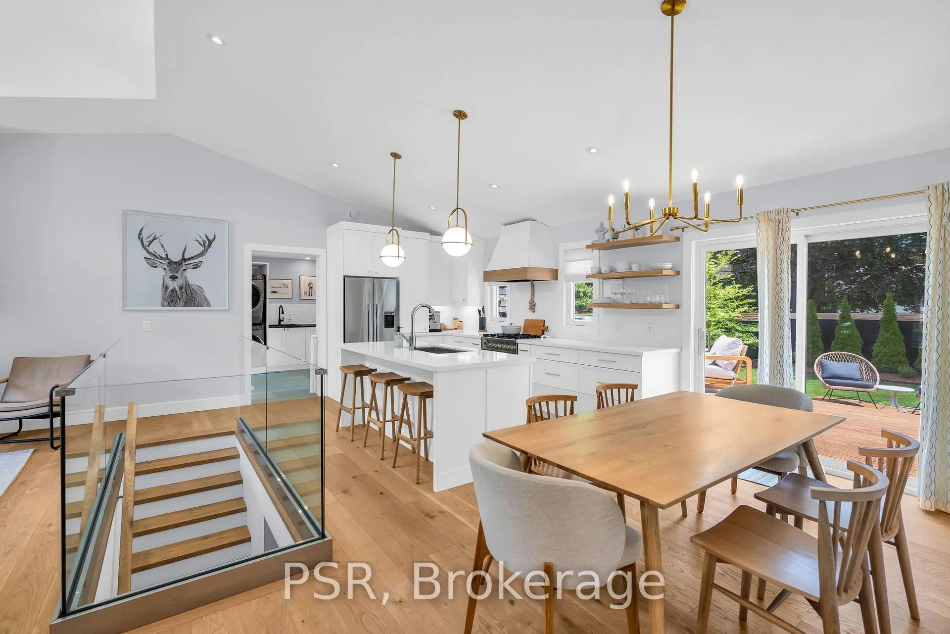 Photo 17 of 21 Blake Street, Meaford — HOMEH