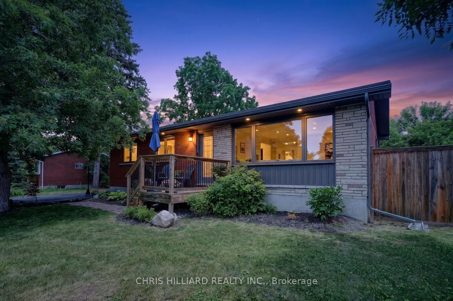 Photo 1 of 5277 Hillcrest Drive, Ottawa, Manotick Long Island & Nicholls Island — HOMEH