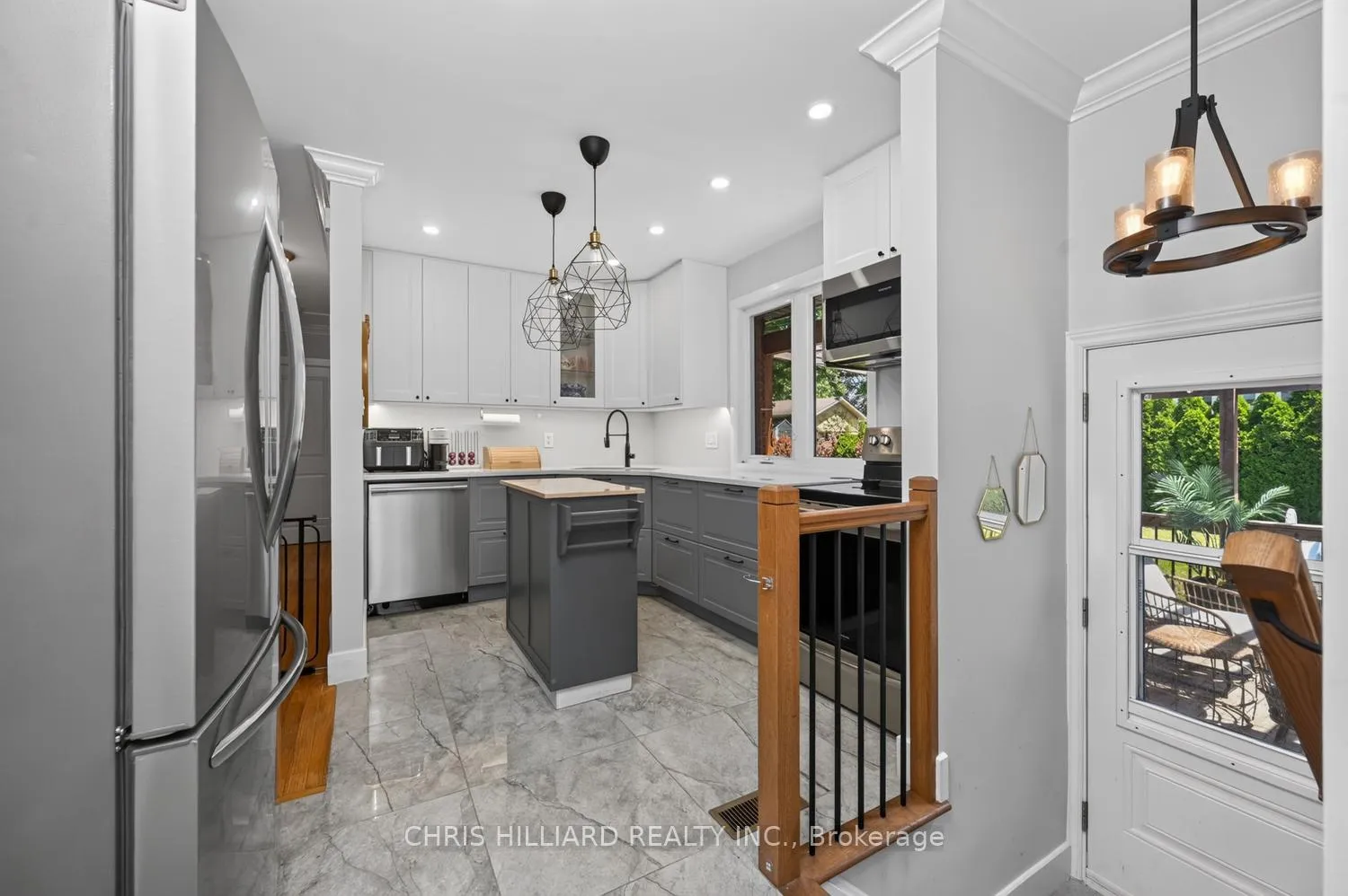 Photo 12 of 5277 Hillcrest Drive, Ottawa, Manotick Long Island & Nicholls Island — HOMEH