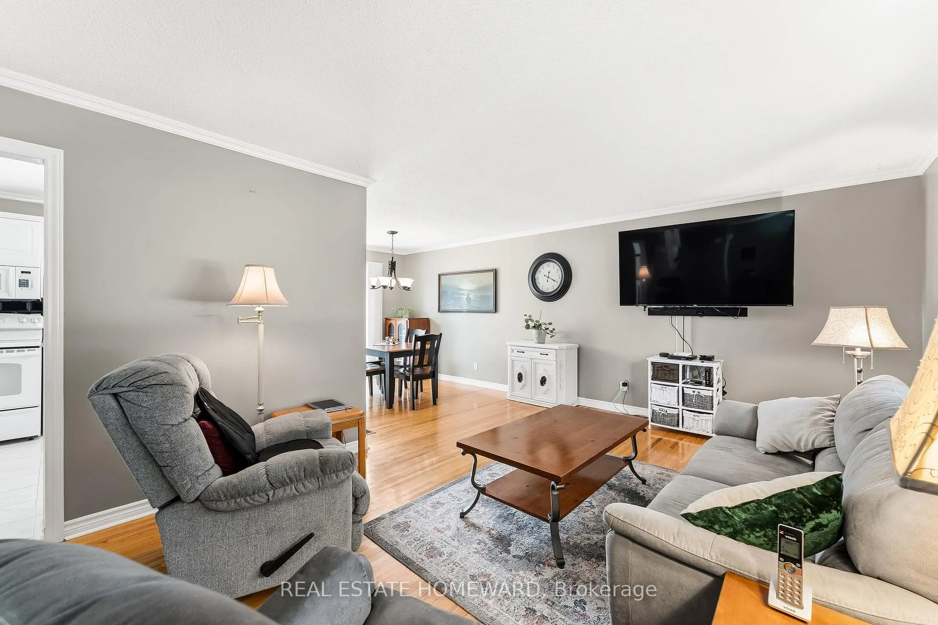 Photo 6 of 10 Cory Crescent, Quinte West, Trenton Ward — HOMEH