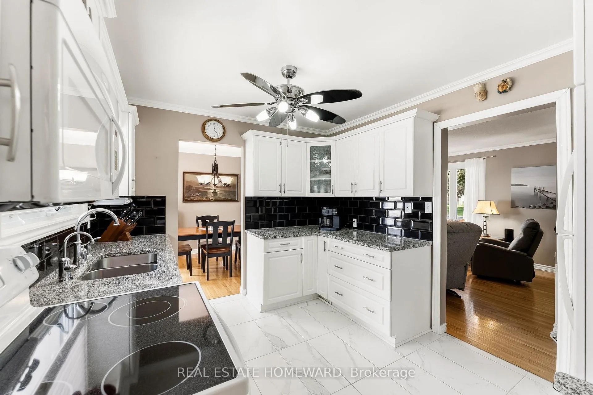 Photo 12 of 10 Cory Crescent, Quinte West, Trenton Ward — HOMEH