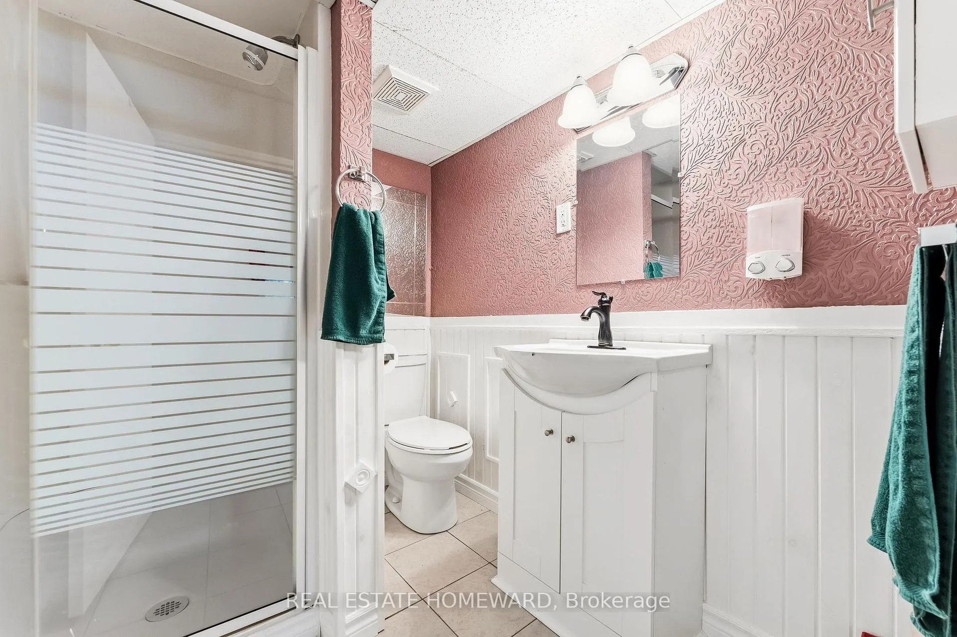 Photo 22 of 10 Cory Crescent, Quinte West, Trenton Ward — HOMEH