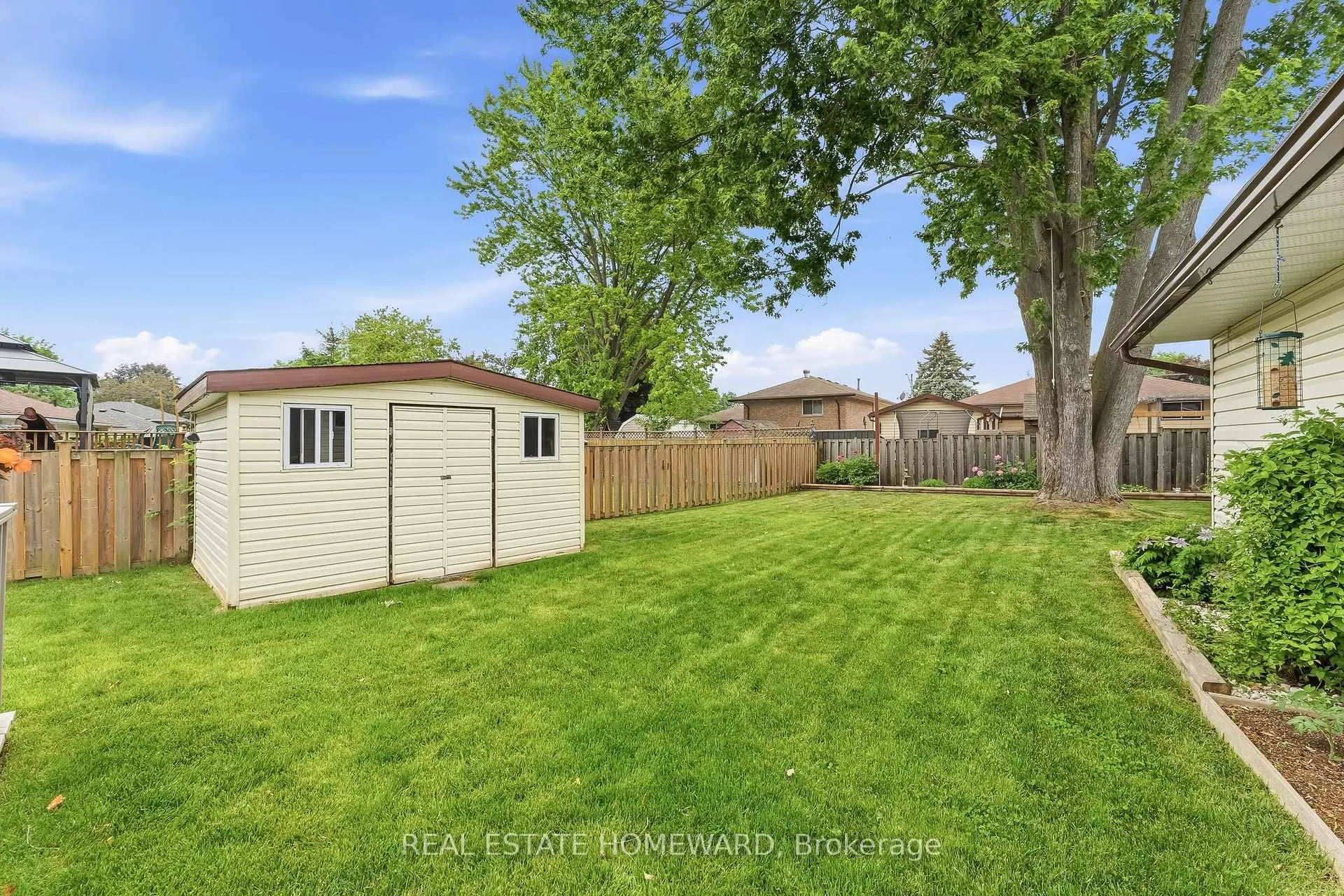 Photo 30 of 10 Cory Crescent, Quinte West, Trenton Ward — HOMEH
