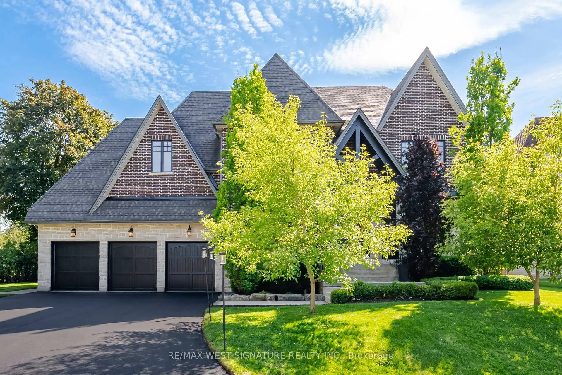 Photo 1 of 76 Lynwood Crescent, King, Nobleton — HOMEH