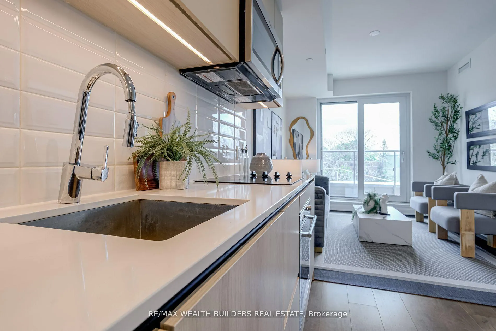 Photo 7 of Unit 444, 150 Logan Avenue, Toronto, South Riverdale — HOMEH