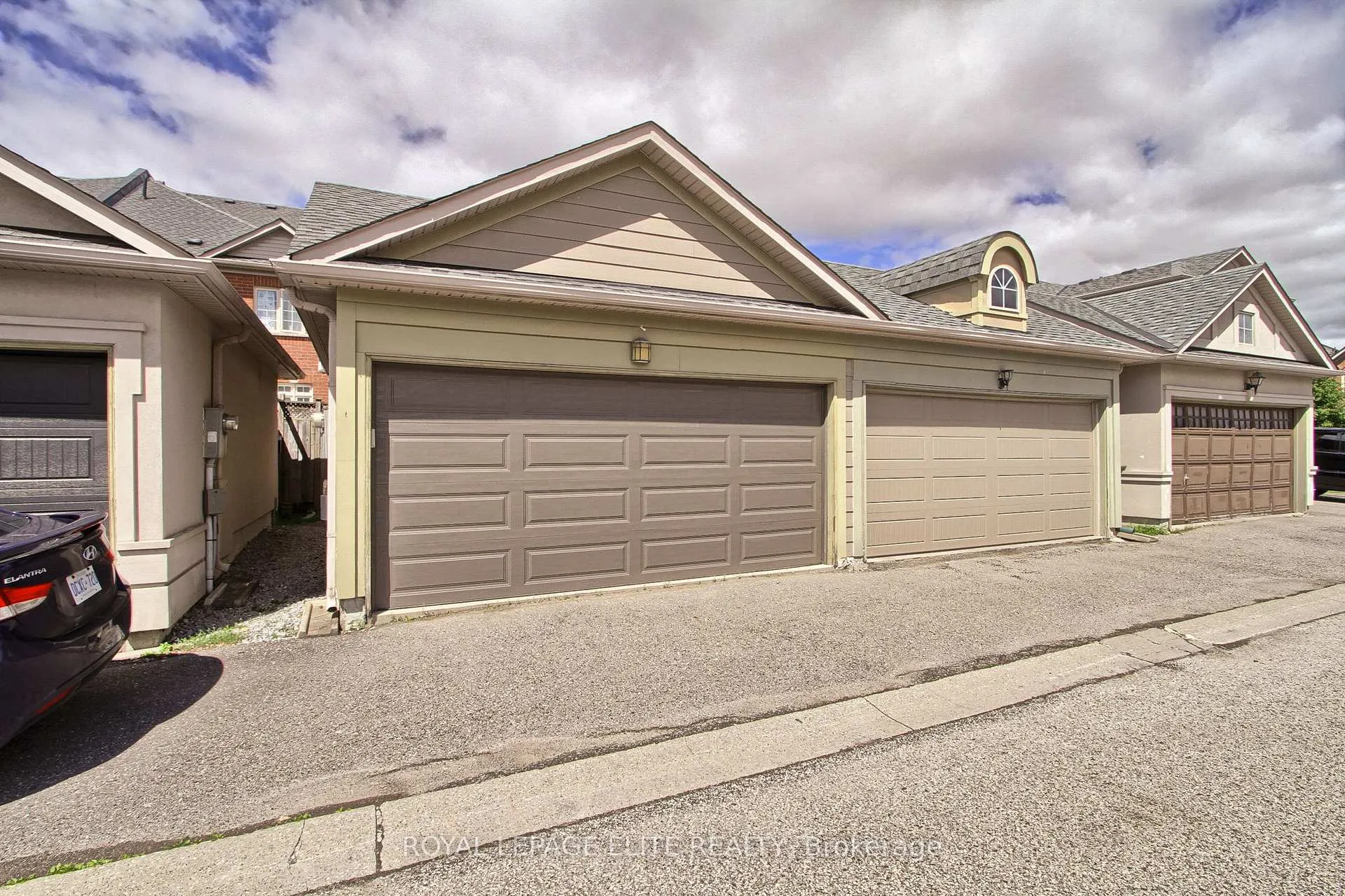 Photo 33 of 2980 Bur Oak Avenue, Markham, Cornell — HOMEH