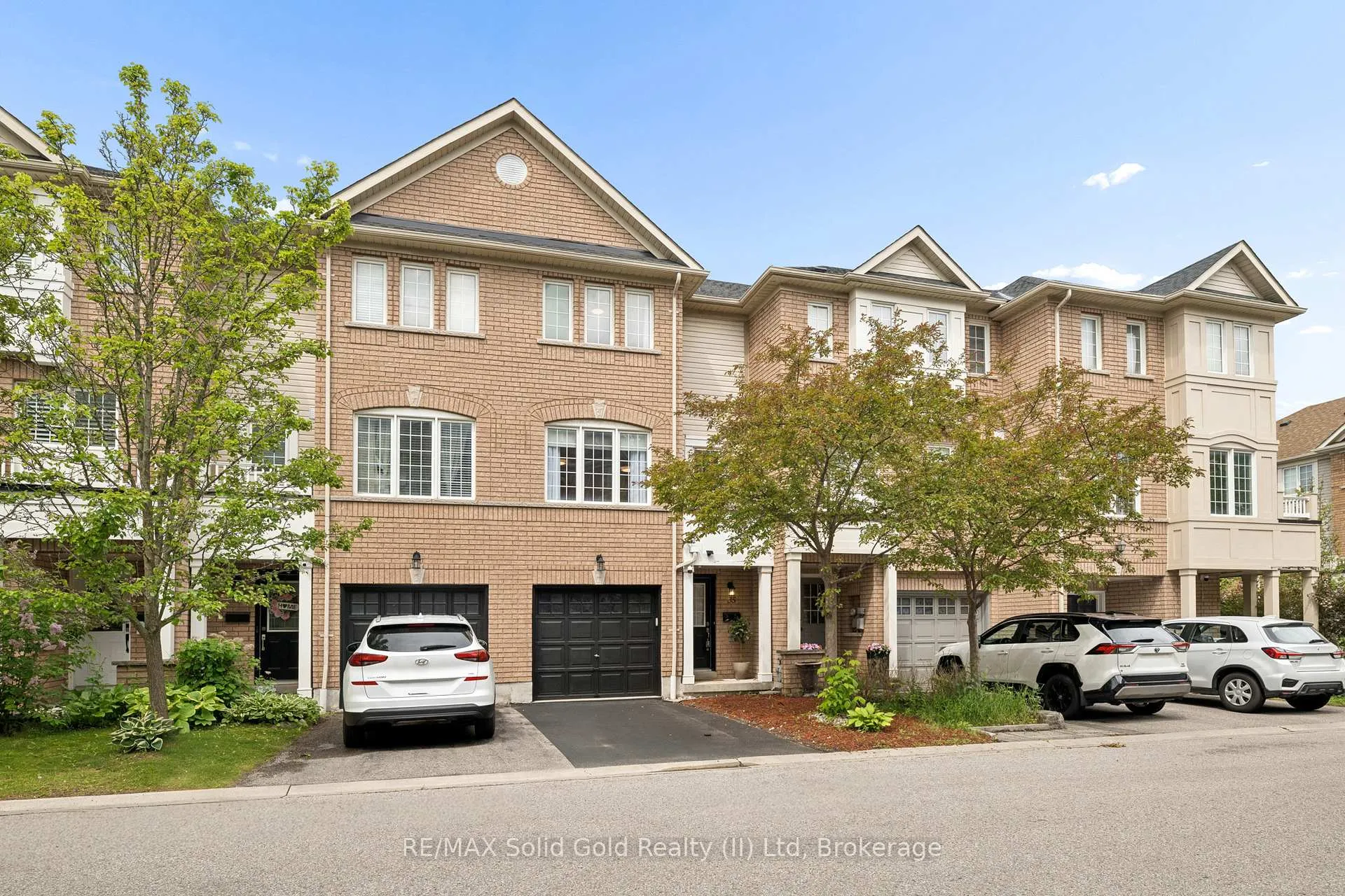 Photo 2 of Unit 35, 1790 Finch Avenue, Pickering, Village East — HOMEH