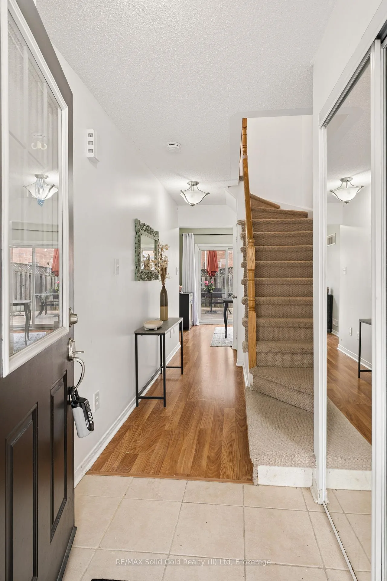 Photo 5 of Unit 35, 1790 Finch Avenue, Pickering, Village East — HOMEH