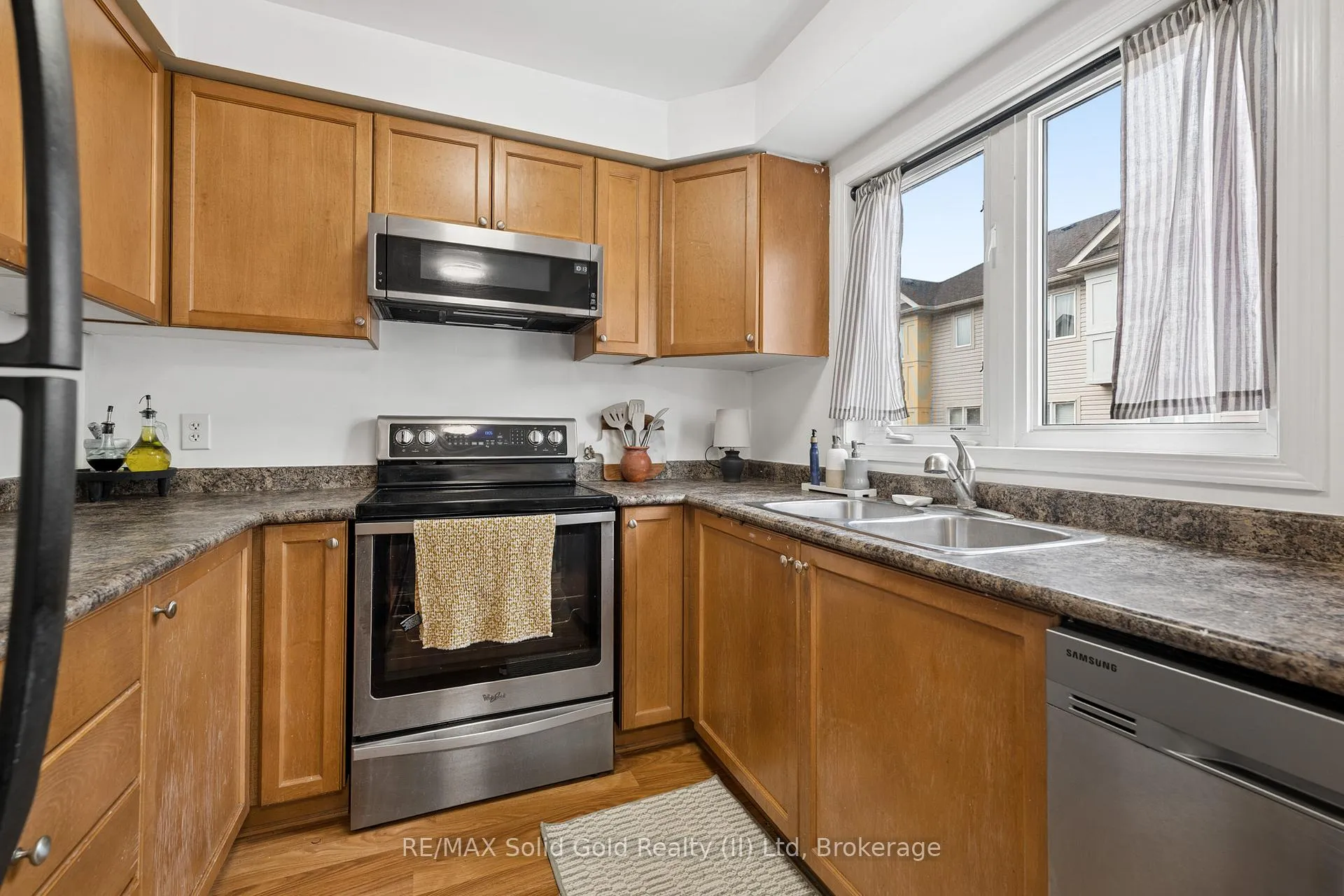 Photo 18 of Unit 35, 1790 Finch Avenue, Pickering, Village East — HOMEH
