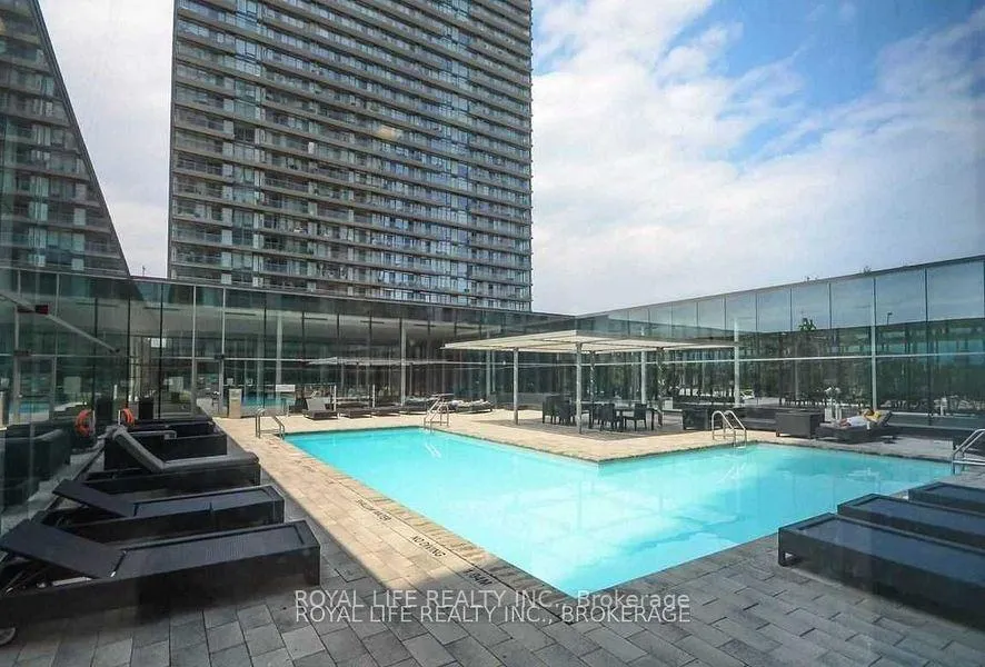 Photo 11 of Unit 1204, 103 The Queensway, Toronto, High Park-Swansea — HOMEH